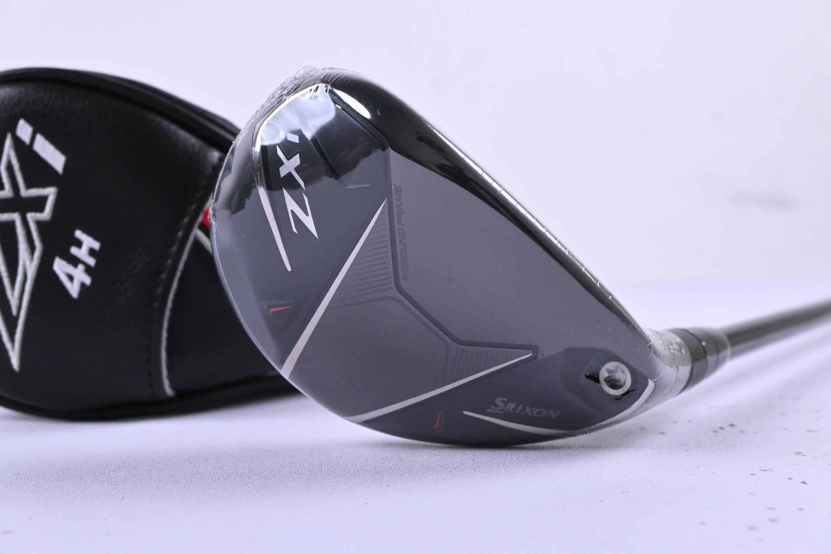 Srixon ZXi #4 Hybrid / 22 Degree / Senior Flex HZRDUS Smoke Red RDX 70 Shaft