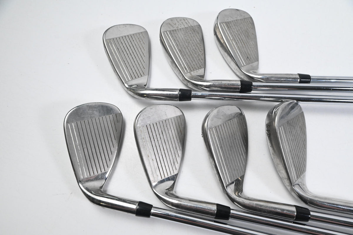 Callaway Rogue ST Max Irons / 5-PW+GW / Stiff Flex Elevate MPH 95 Shafts