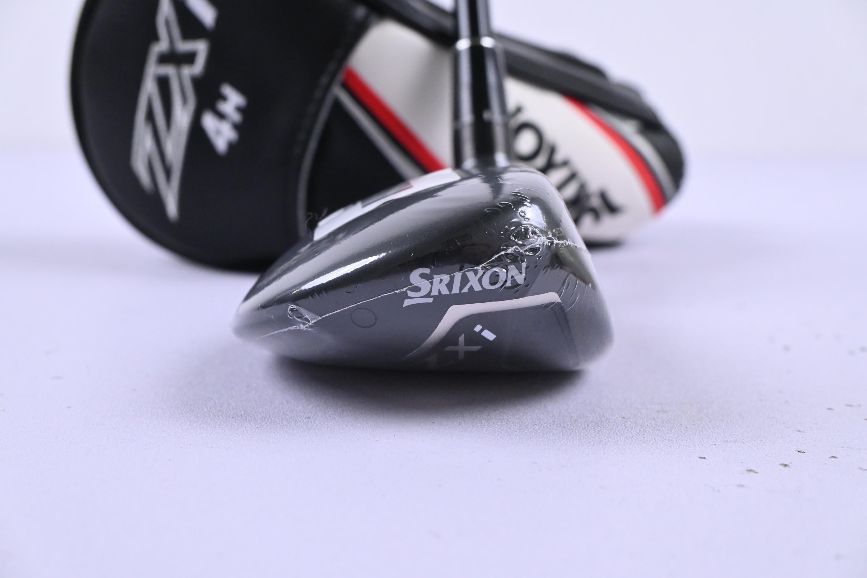 Srixon ZXi #4 Hybrid / 22 Degree / Senior Flex HZRDUS Smoke Red RDX 70 Shaft