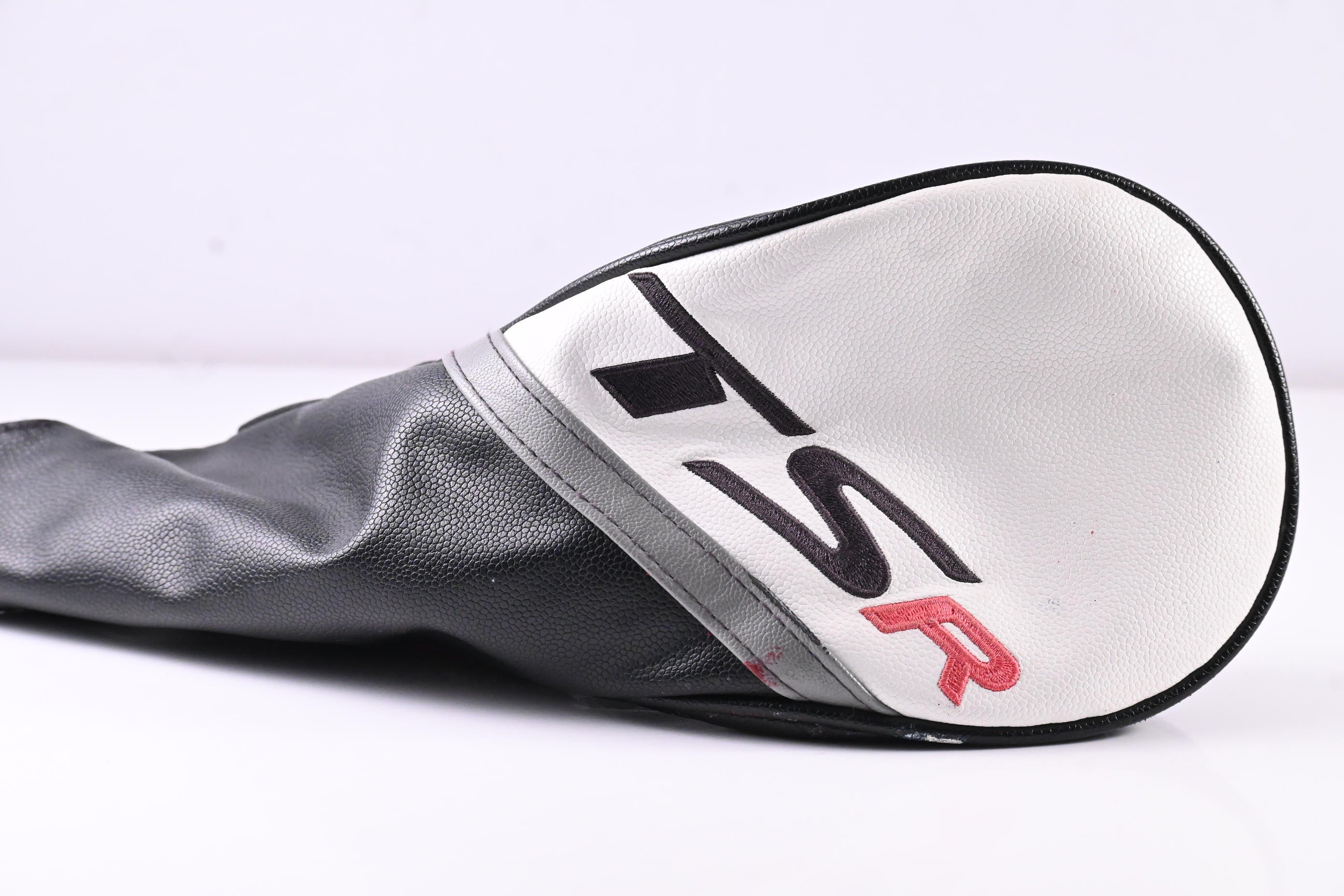Titleist TSR2 Driver / 9 Degree / Stiff Flex Fujikura Speeder 74 Shaft