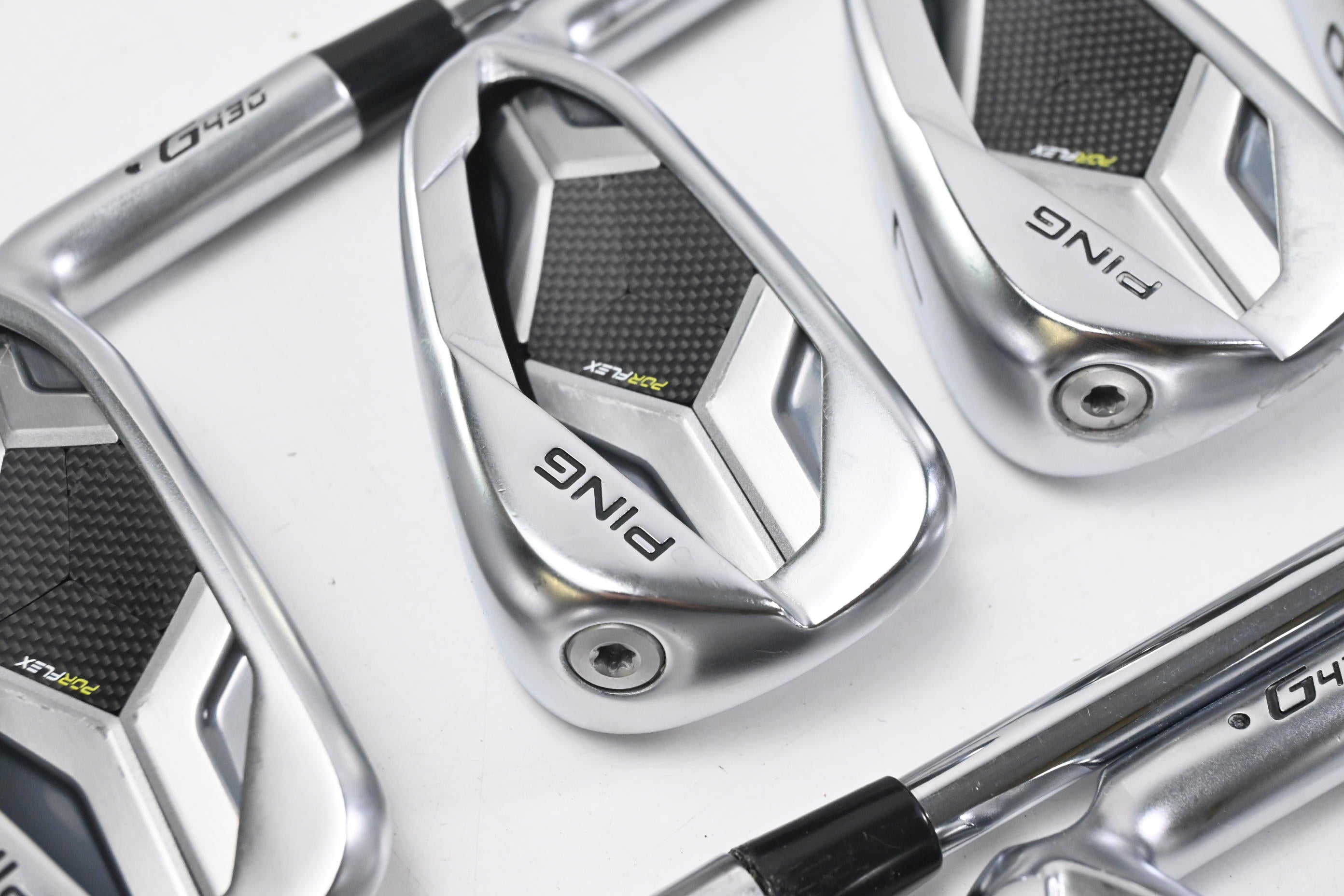 Ping G430 Irons / 5-PW+UW+GW / Black Dot / Stiff Flex Ping AWT 2.0 Shafts