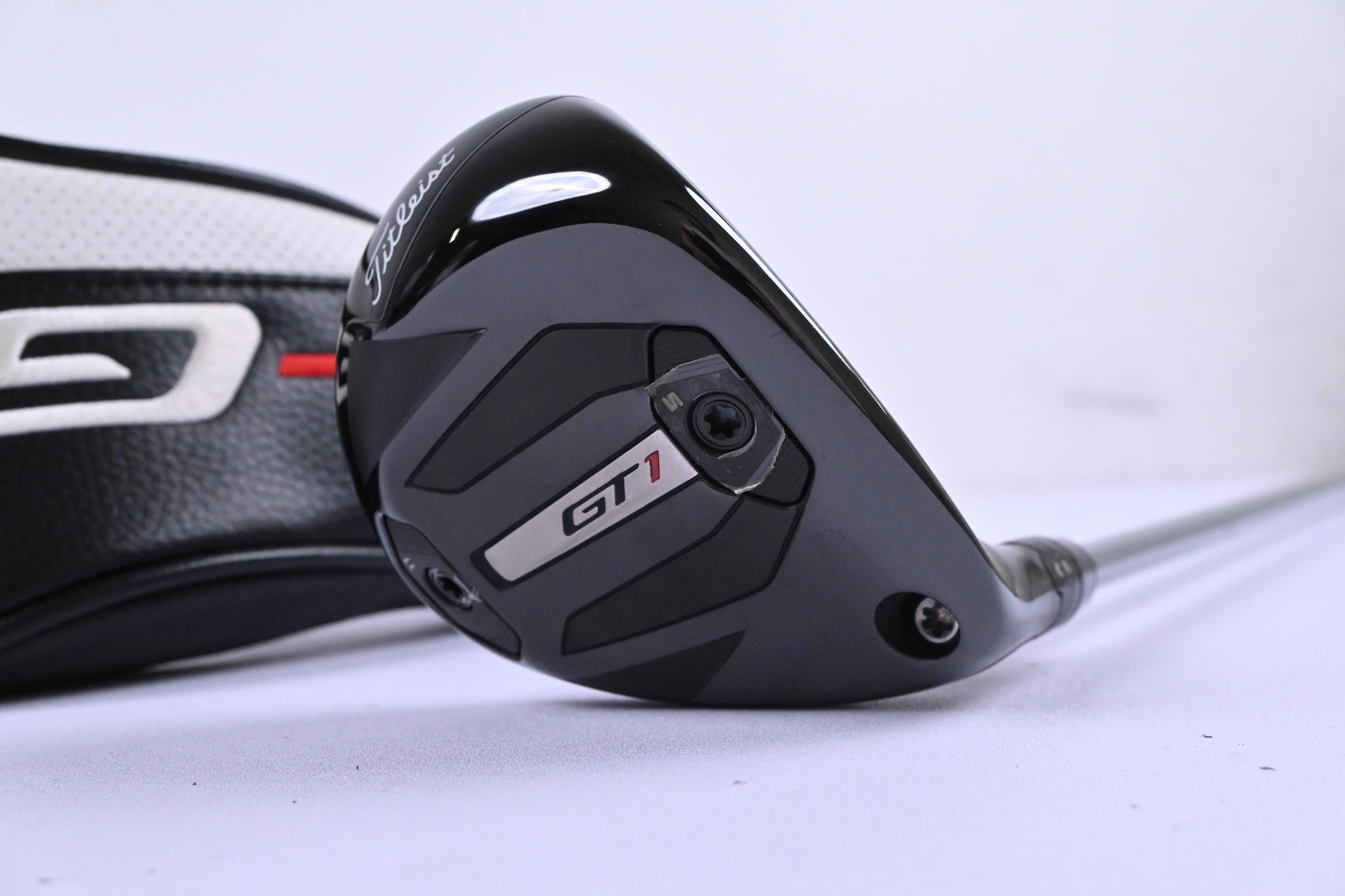 Titleist GT1 #5 Hybrid / 23 Degree / Regular Flex Fujikura Airspeeder 50 Shaft