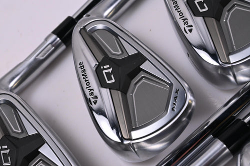 Taylormade Qi Max Irons / 5-PW / Regular Flex KBS MAX MT 85 Shafts