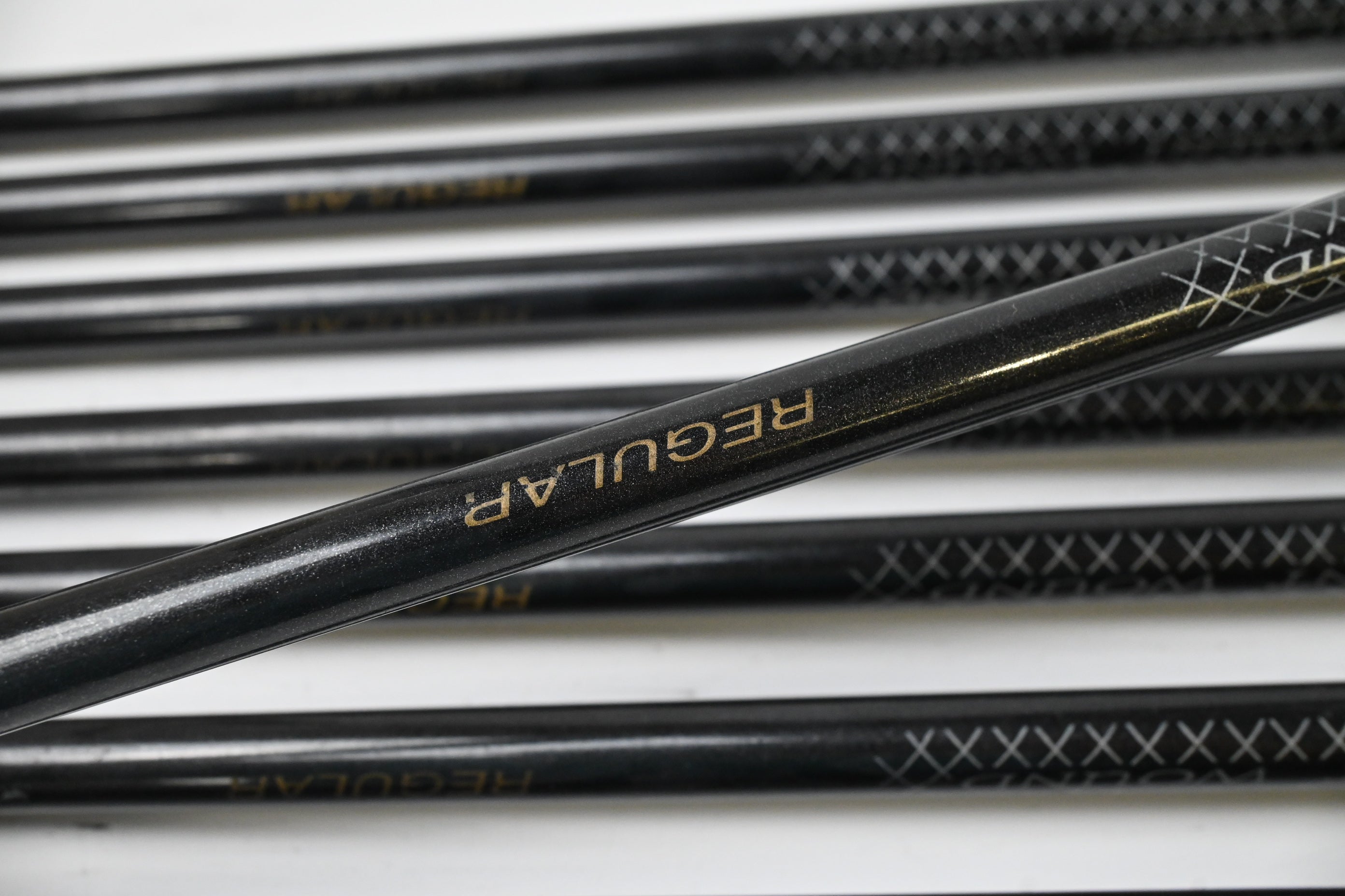 Mizuno T-Zoid T-3 Irons / 3-9i / Regular Flex Mizuno Turbo Gold Shafts