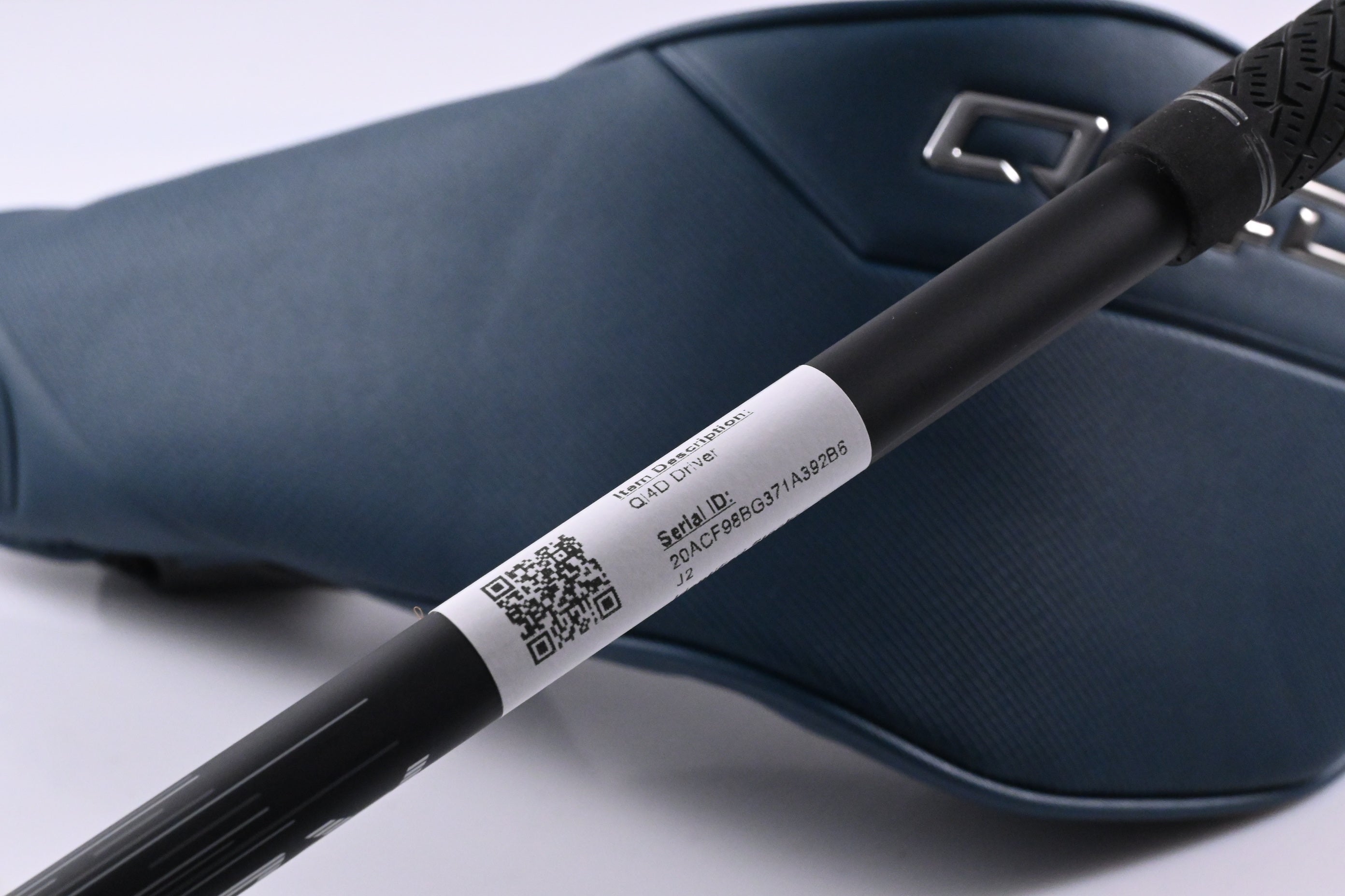 Taylormade Qi4D Driver / 9 Degree / Regular Flex REAX Blue 50 Shaft