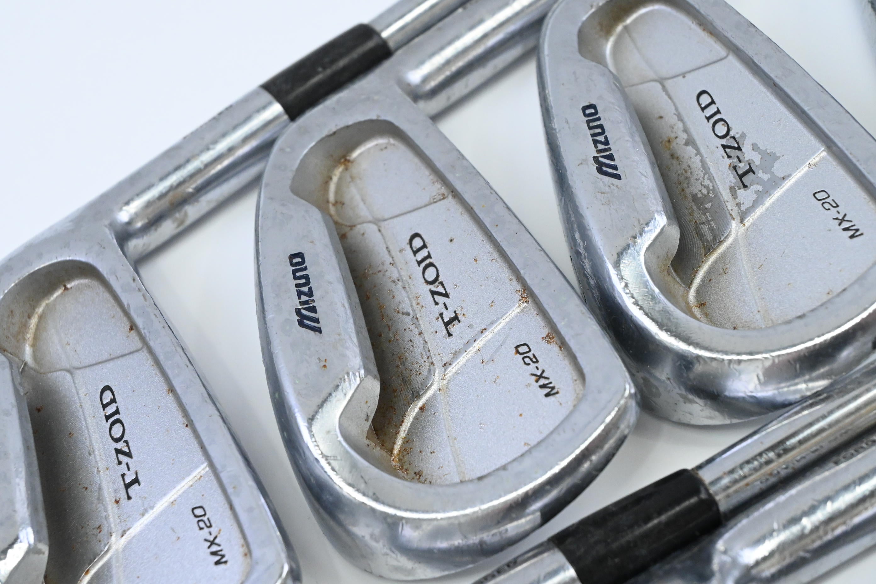 Mizuno MX-20 Irons / 3-PW / Regular Flex Dynamic Gold Lite Shafts