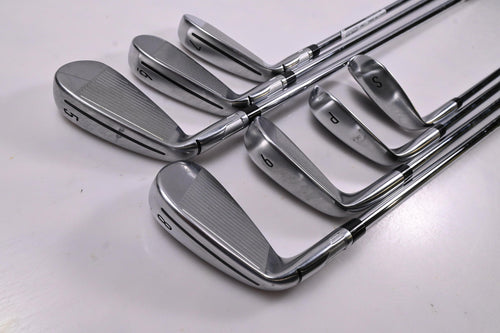 Taylormade Qi Max Irons / 5-PW / Regular Flex KBS MAX MT 85 Shafts
