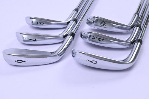 Titleist T200 2019 Irons / 6-PW+GW / Regular Flex AMT White R300 Shafts
