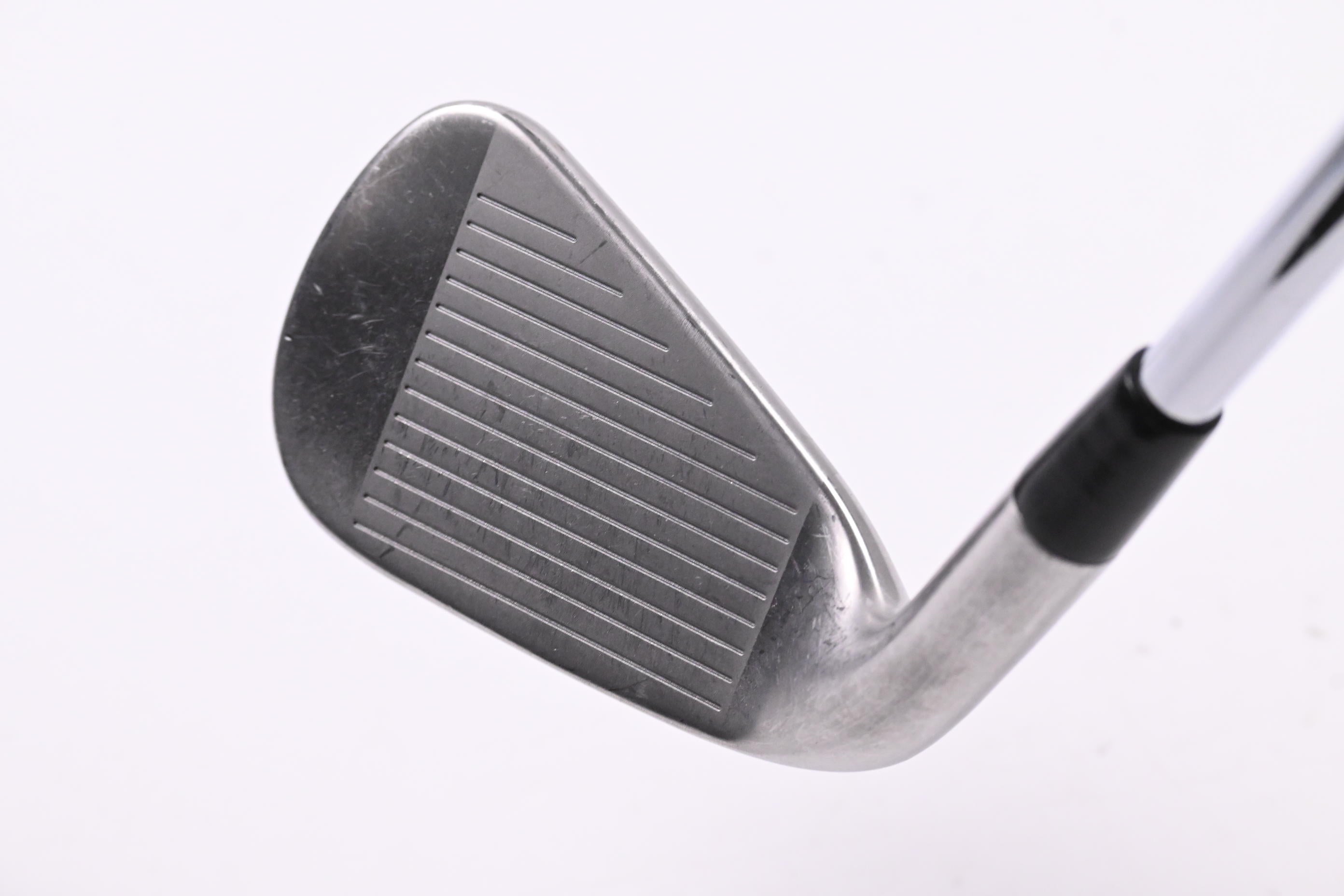 Titleist 716 AP1 #7 Iron / X-Flex Dynamic Gold SL X100 Shaft