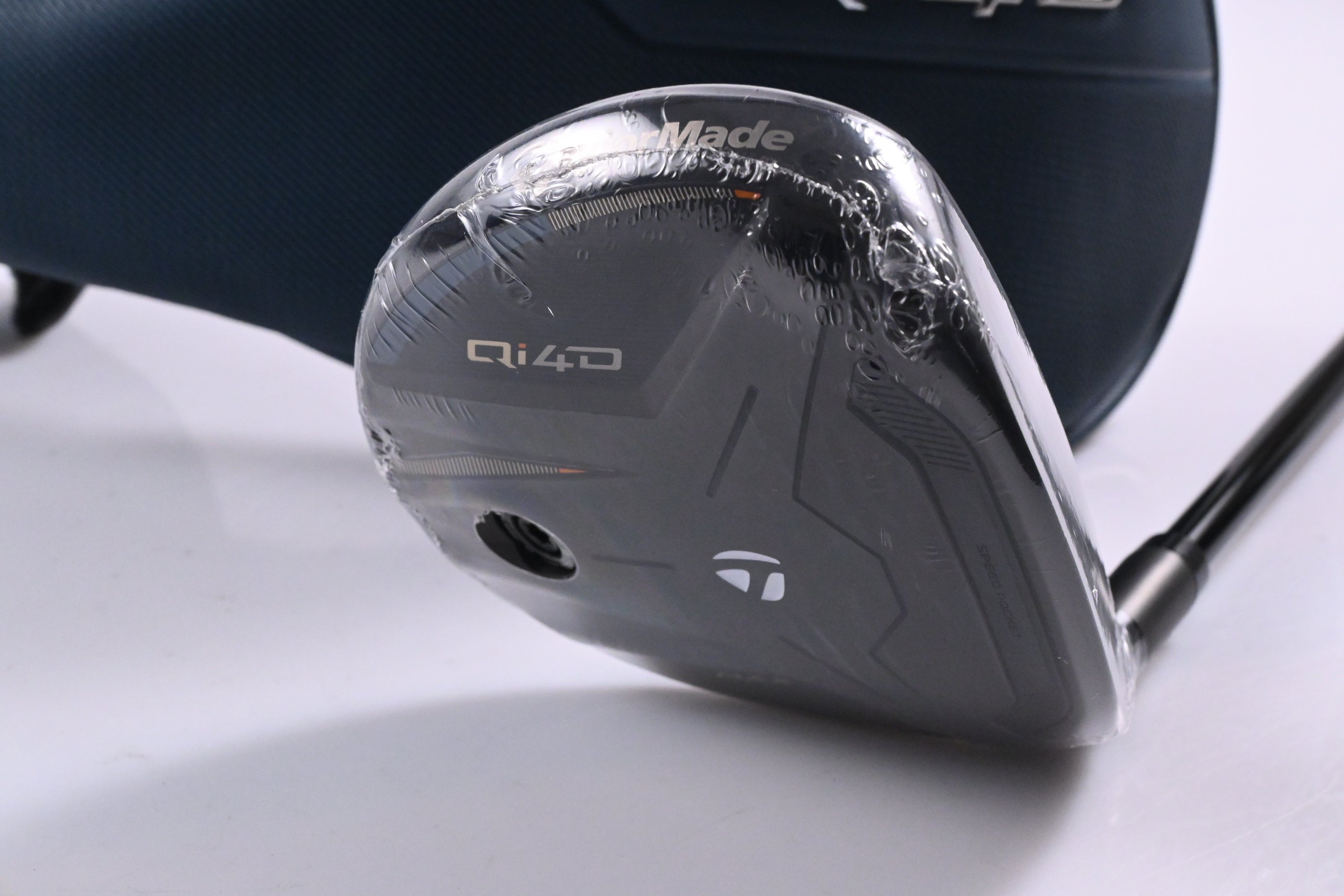 Taylormade Qi4D Max #7 Wood / 21 Degree / Regular Flex KBS MAX HL 50 Shaft