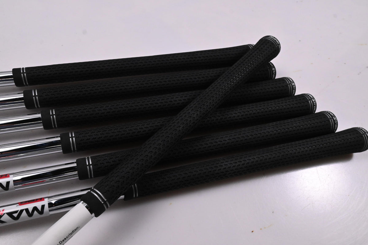 Taylormade Qi Max Irons / 5-PW / Regular Flex KBS MAX MT 85 Shafts
