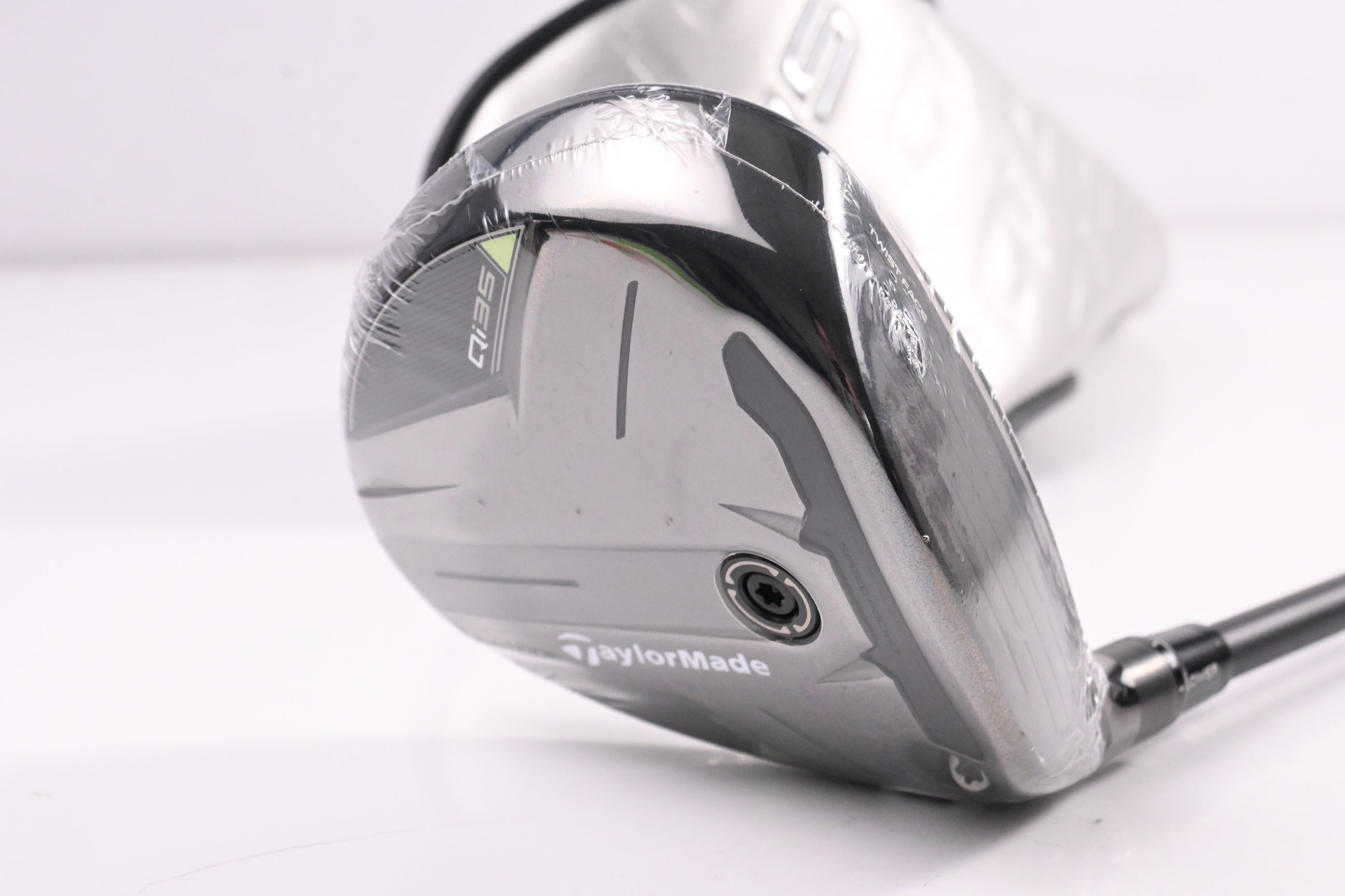 Taylormade Qi35 HL #3 Wood / 16.5 Degree / Regular Flex Fujikura Ventus Blue 5