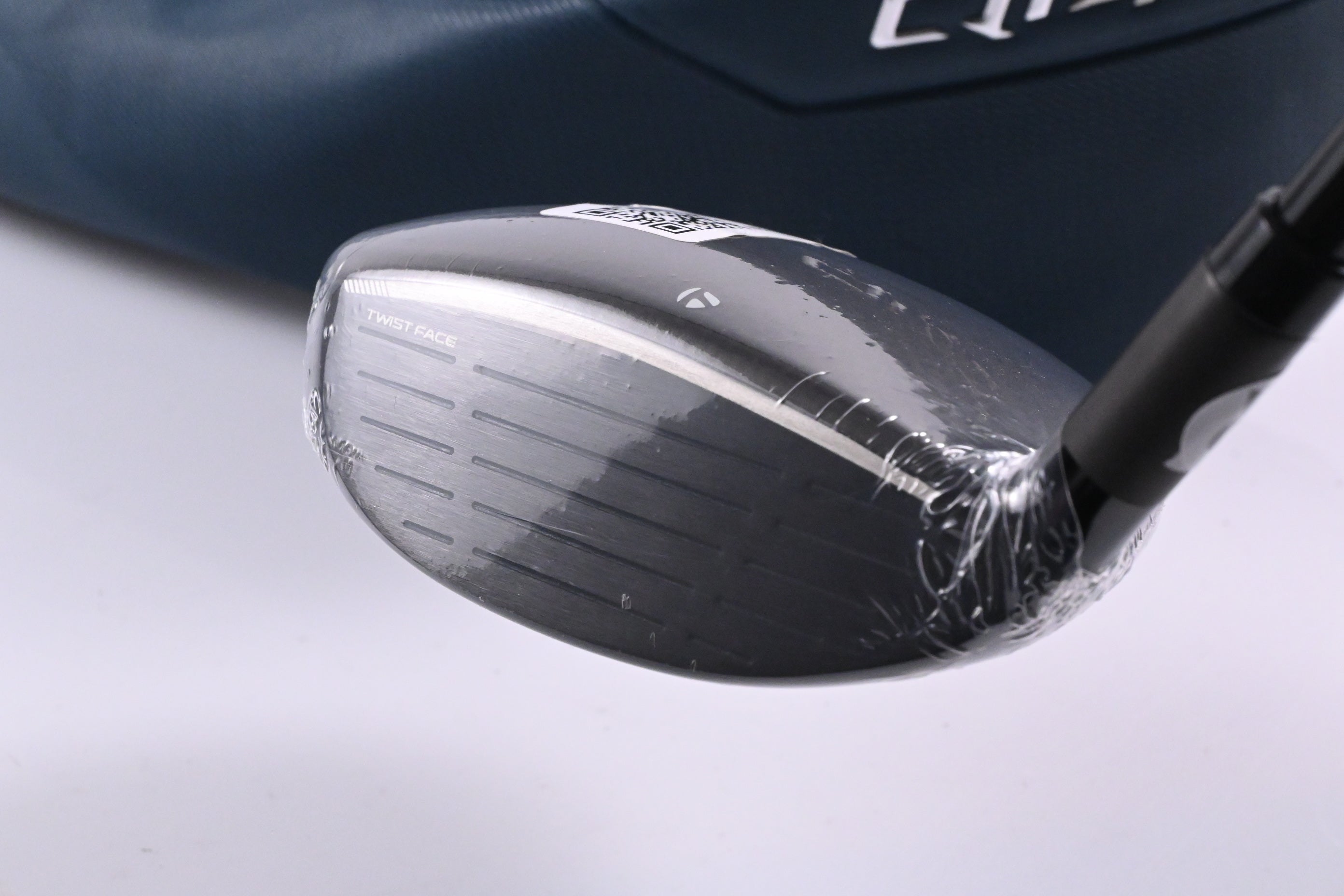 Taylormade Qi4D Max #7 Wood / 21 Degree / Regular Flex KBS MAX HL 50 Shaft