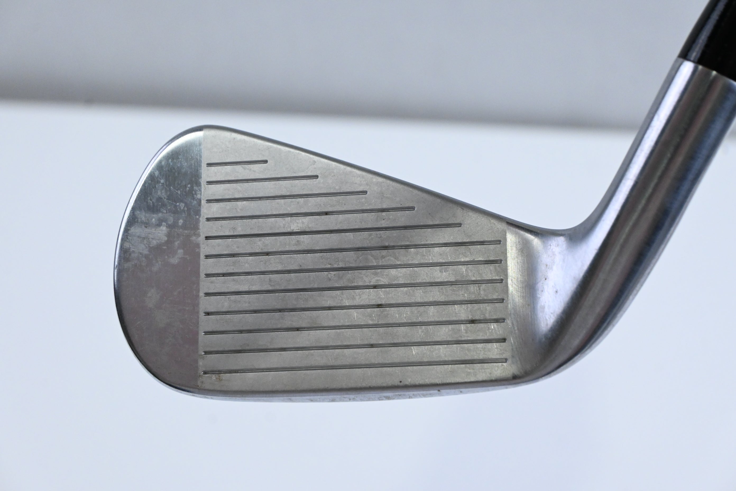 Titleist 718 AP2 #4 Iron / 24 Degree / Stiff Flex AMT White S300 Shaft