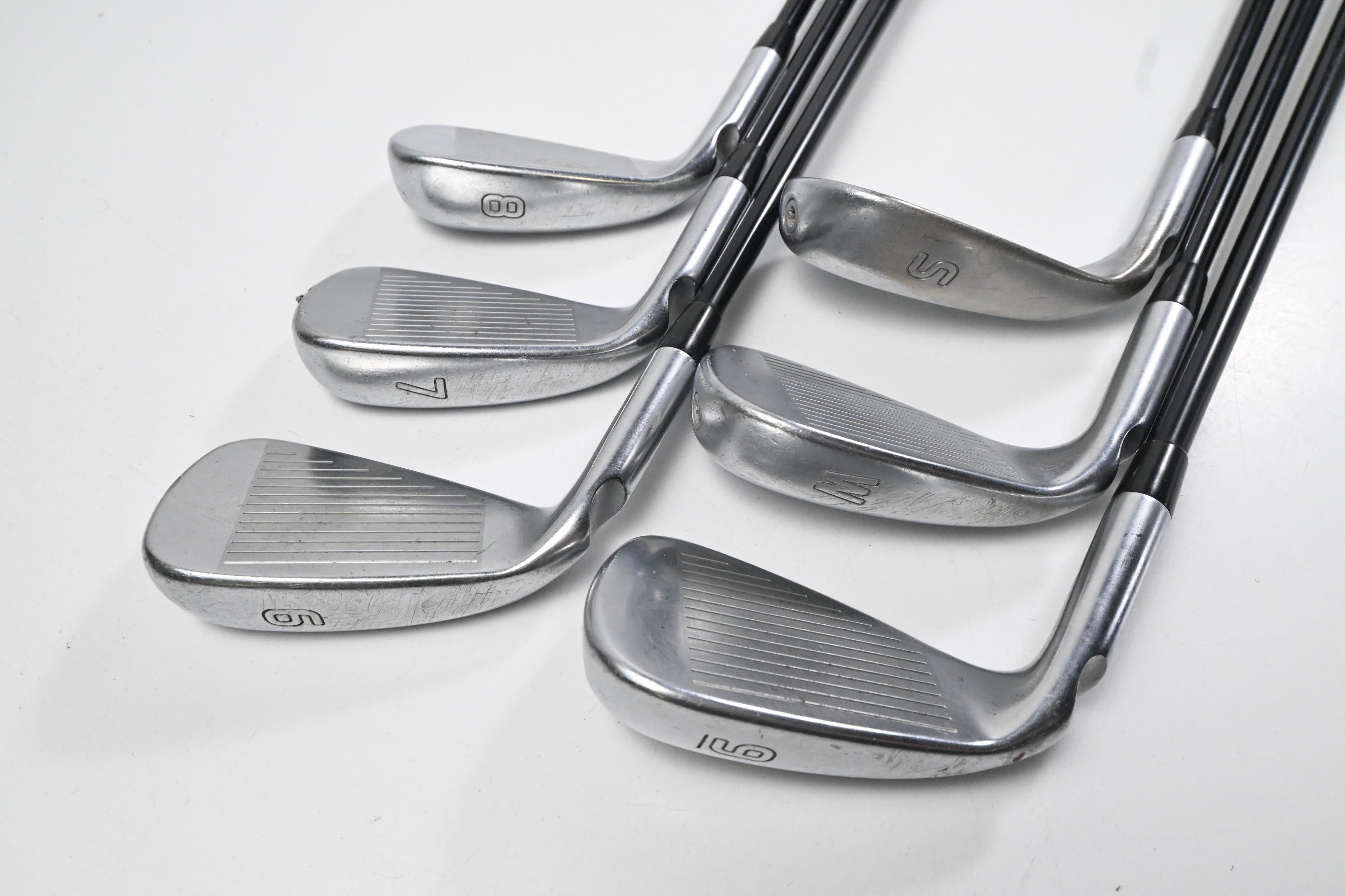 Ping G700 Irons / 6-PW+SW / Black Dot / Regular Flex Ping Alta CB AWT Shafts