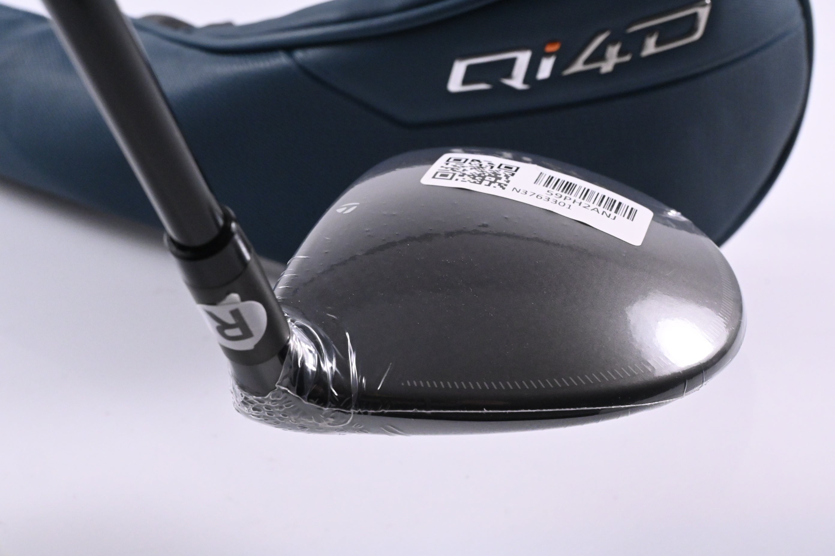 Taylormade Qi4D Max #7 Wood / 21 Degree / Regular Flex KBS MAX HL 50 Shaft