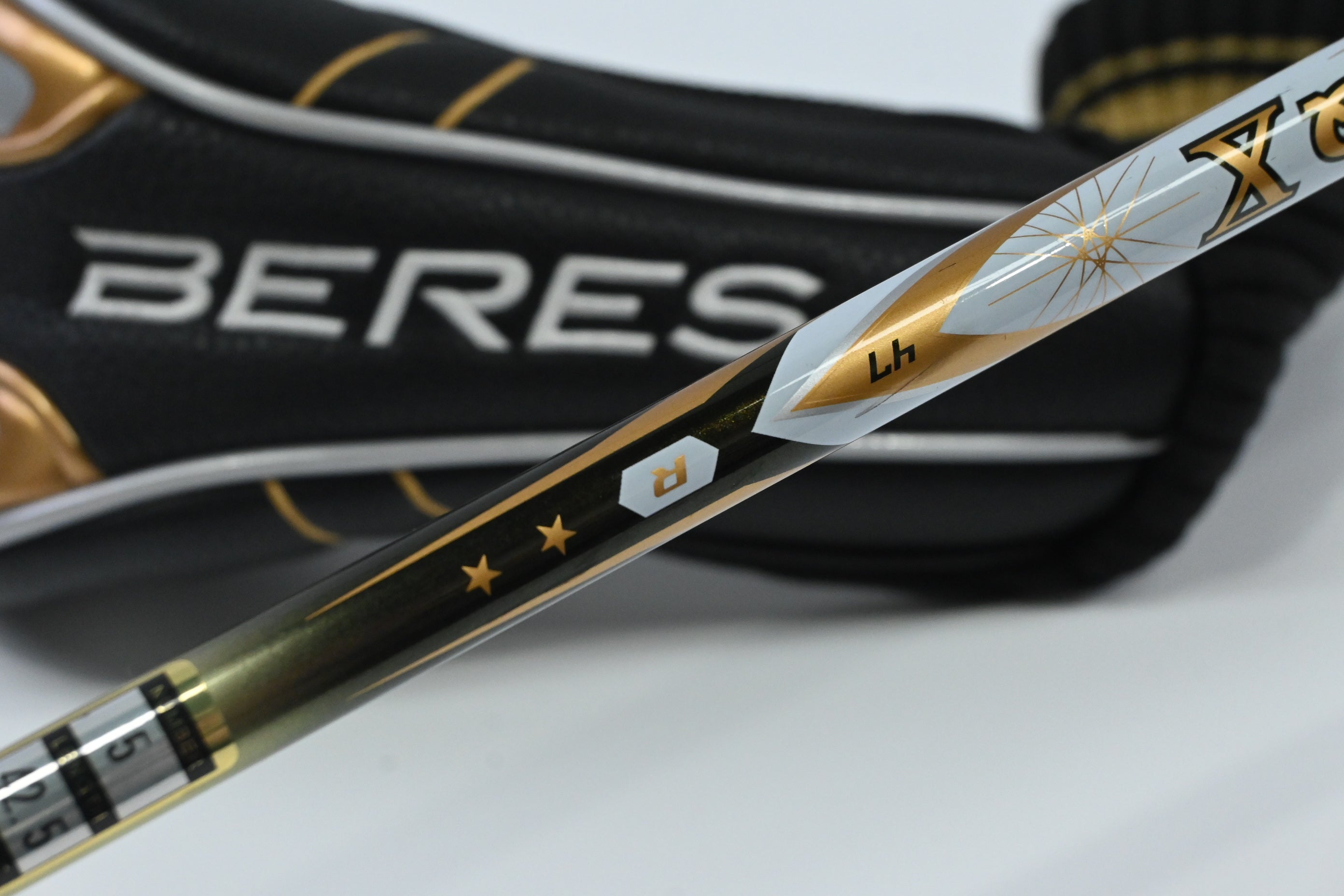Honma Beres #5 Wood / 18 Degree / Regular Flex Armrqx 47 Shaft