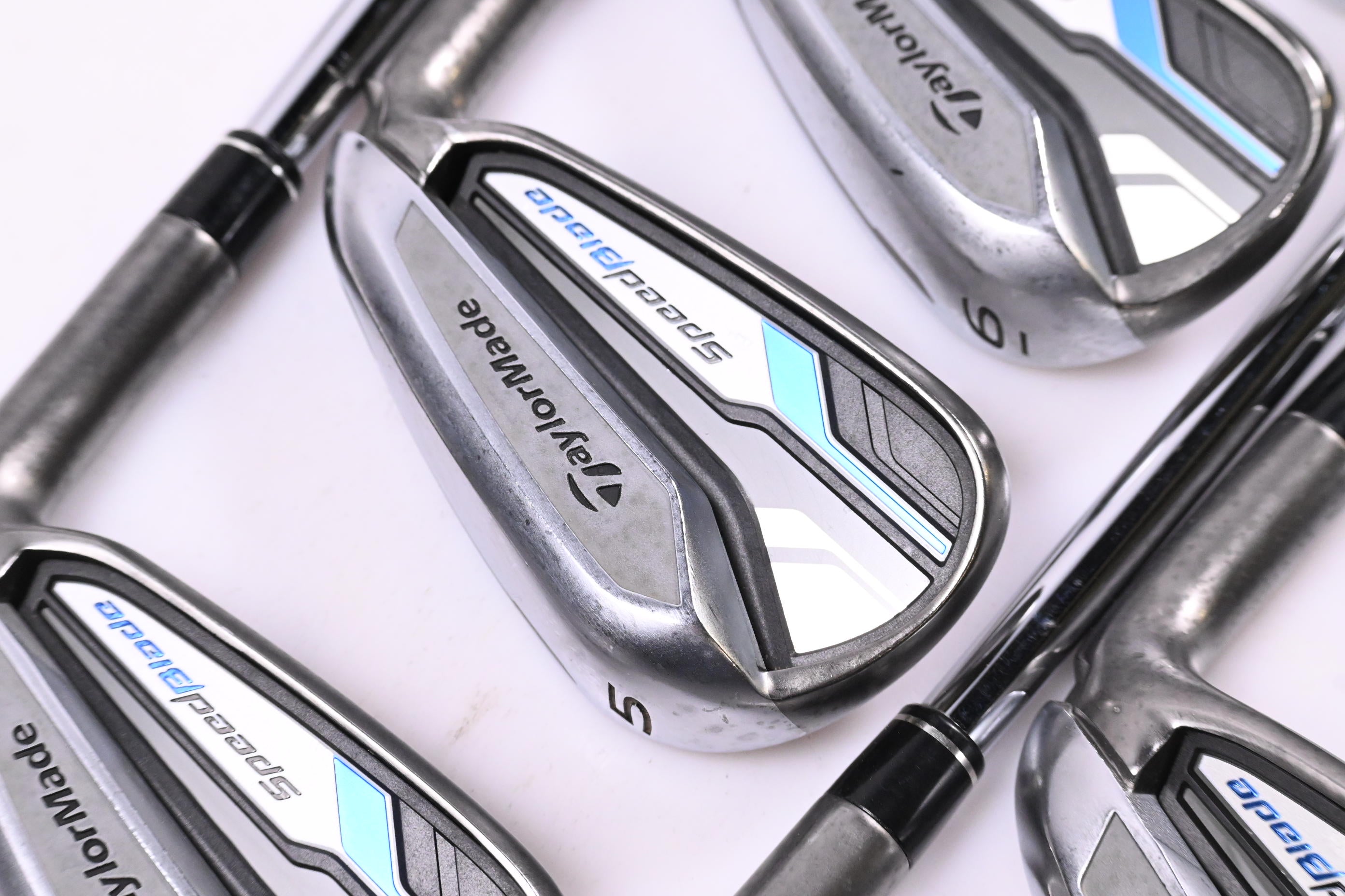 Taylormade Speedblade Irons / 4-PW+SW / Regular Flex Taylormade Speedblade 85