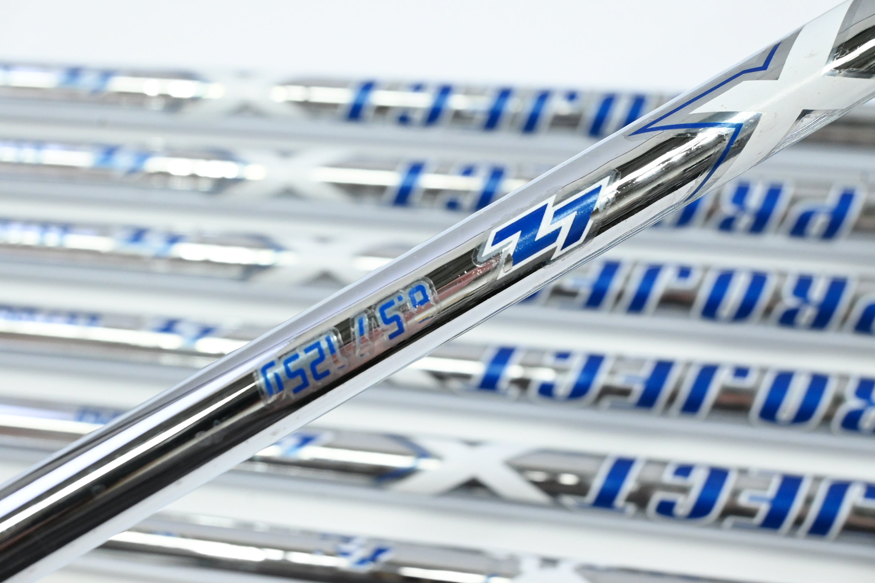 Mizuno JPX 919 Tour Irons / 4-PW / X-Flex Project X LZ 125 Shafts