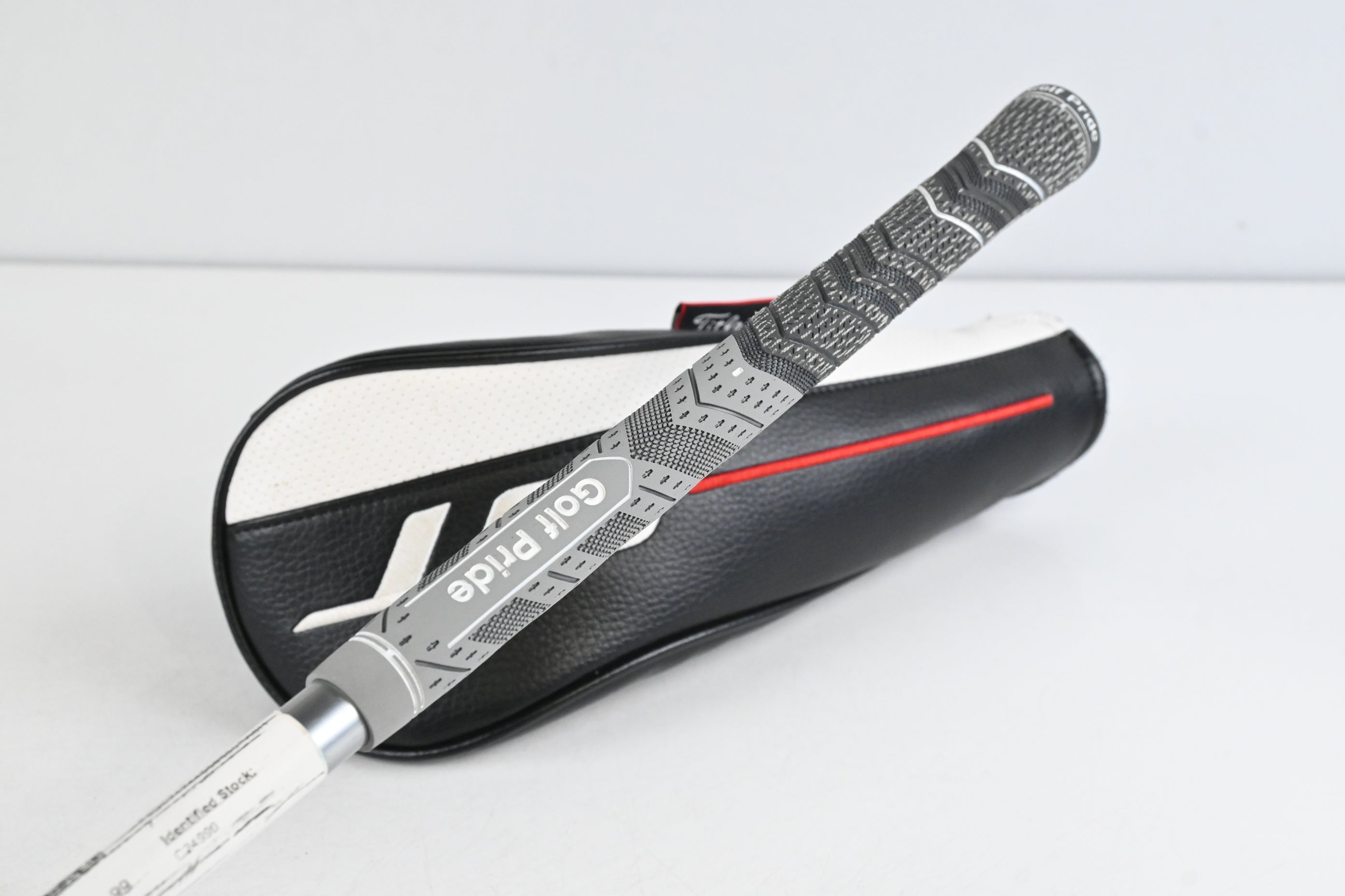 Titleist GT1 #5 Wood / 18 Degree / Regular Flex Fujikura Air Speeder 40 Shaft