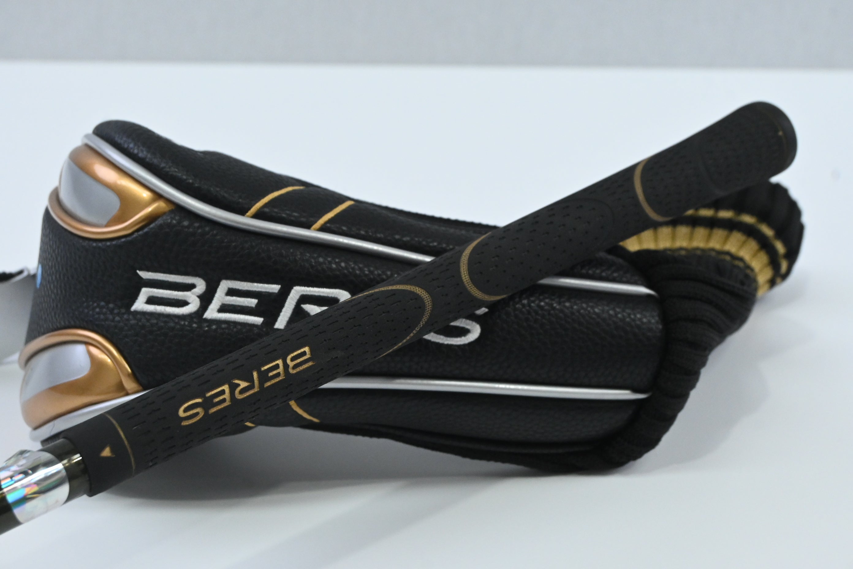 Honma Beres #5 Wood / 18 Degree / Regular Flex Armrqx 47 Shaft