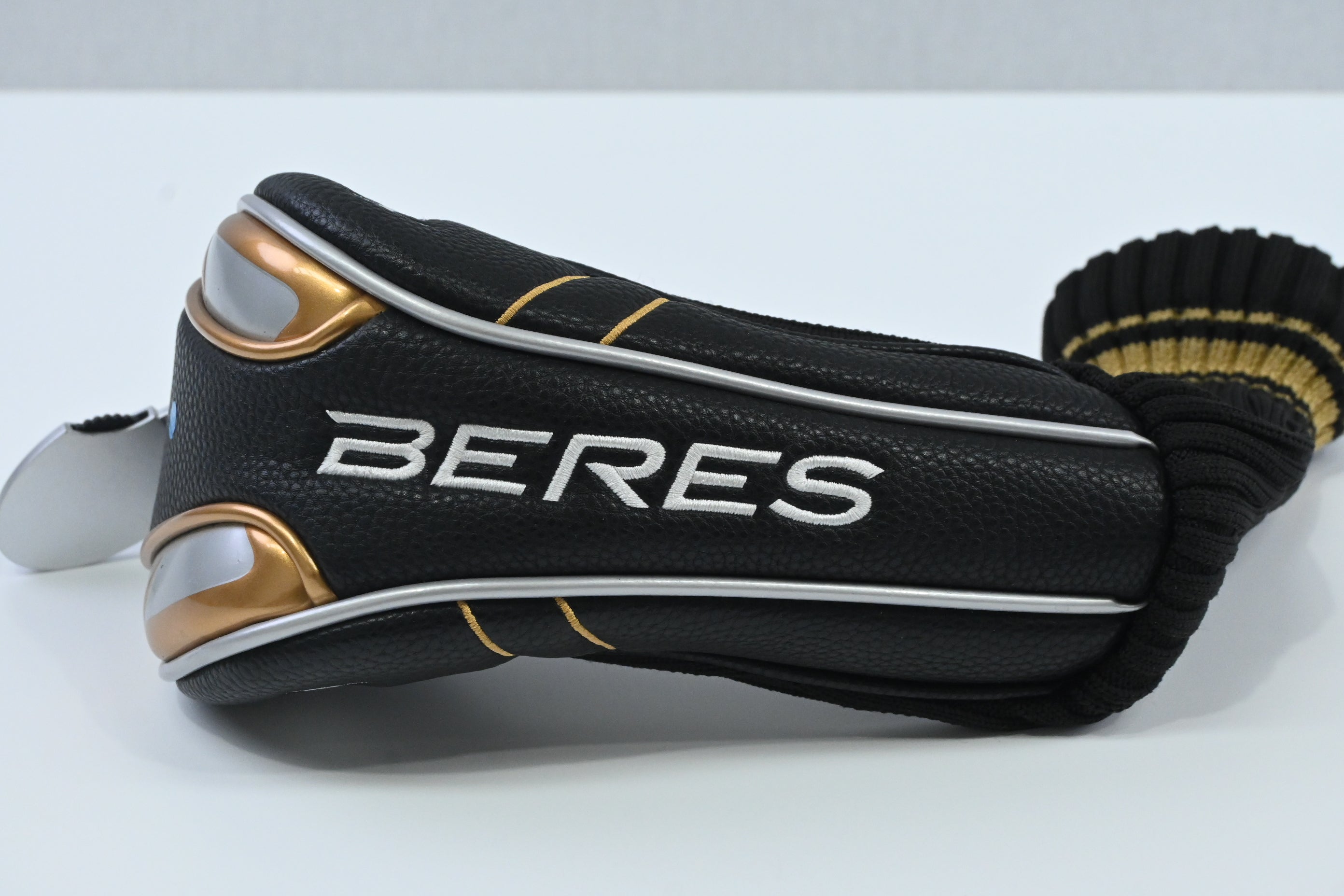Honma Beres #5 Wood / 18 Degree / Regular Flex Armrqx 47 Shaft