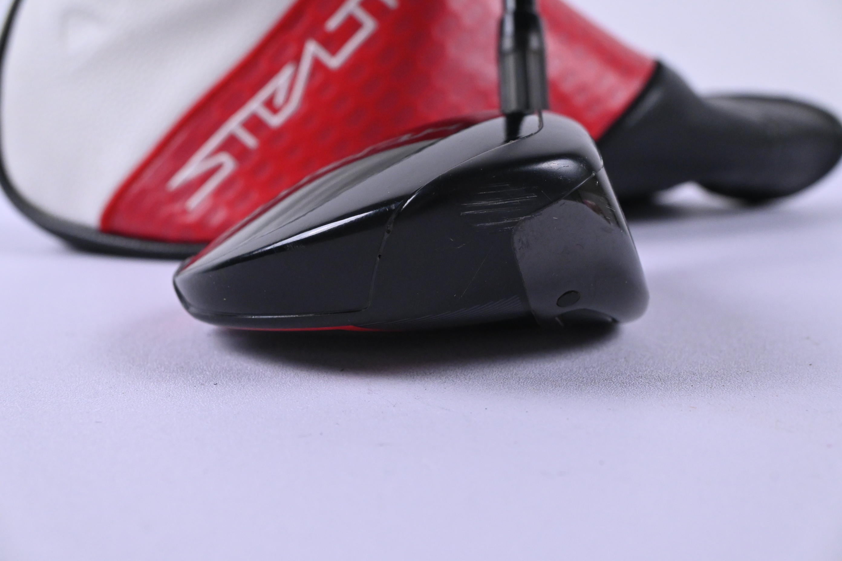Taylormade Stealth 2 #5 Wood / 18 Degree / Regular Flex Fujikura Ventus TR Red 5