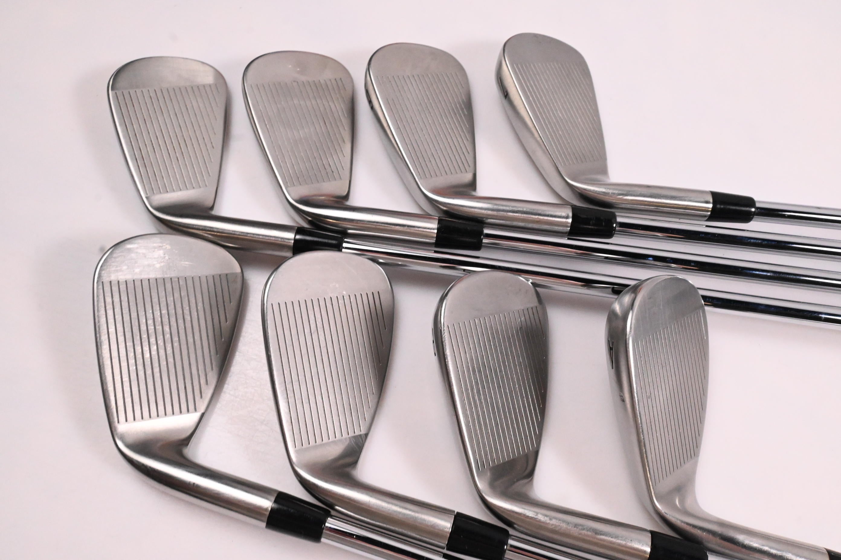 Callaway X Hot Pro Irons / 4-PW+GW / Regular Flex Project X Flighted 95 Shafts