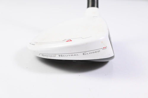 Taylormade R11 #3 Wood / 15.5 Degree / Regular Flex Fujikura Blur 70 Shaft