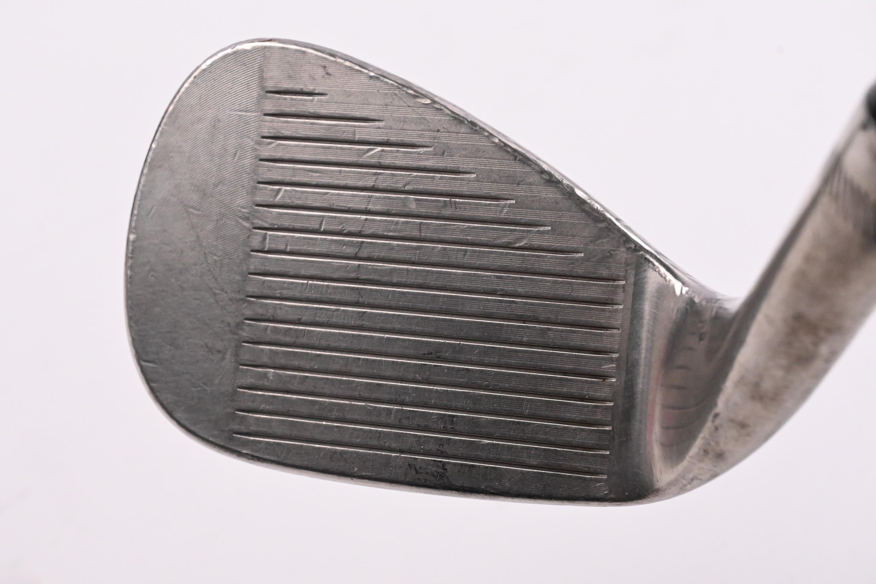 Titleist Vokey SM8 Pitching Wedge / 46 Degree / Wedge Flex Titleist Vokey Shaft