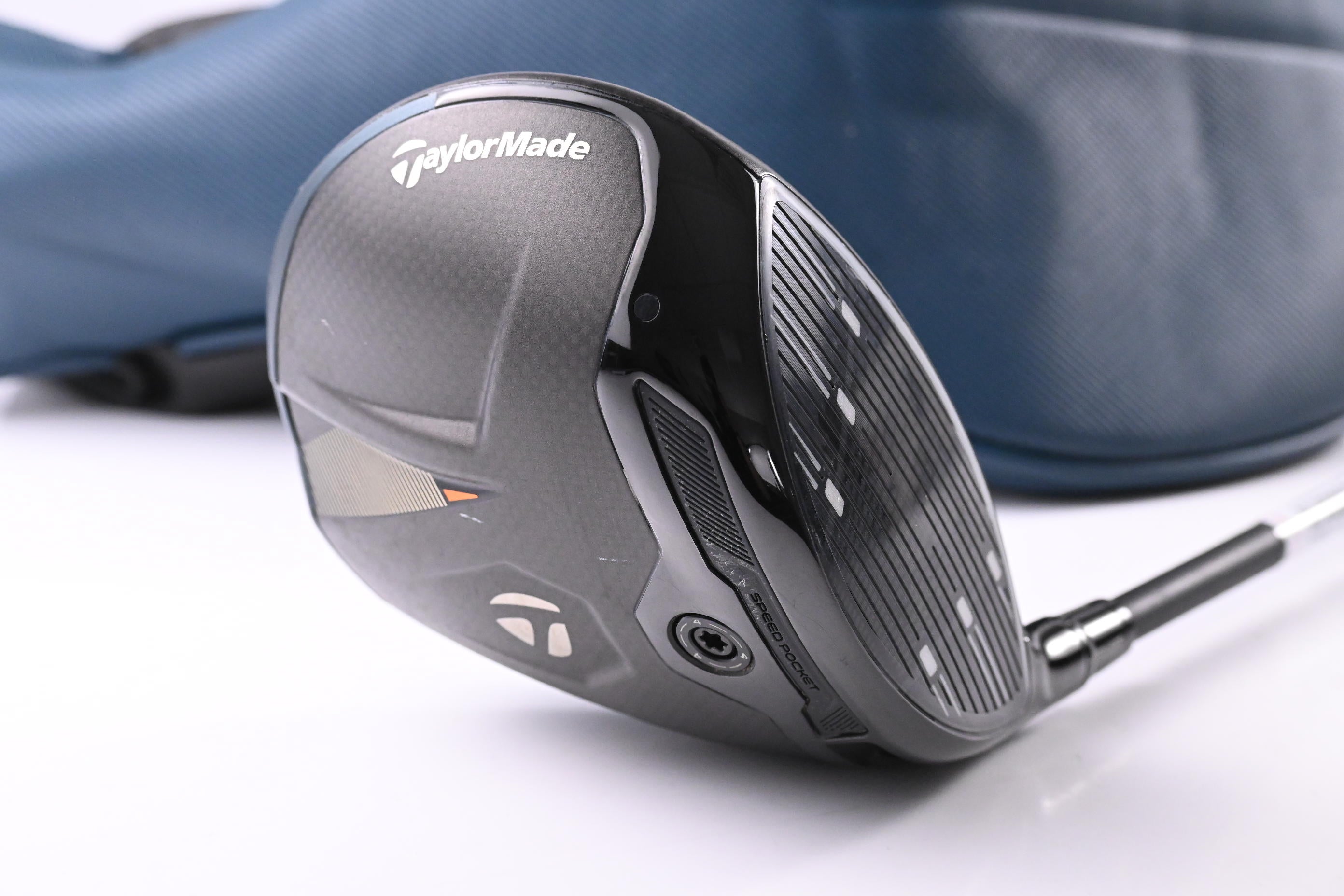 Taylormade Qi4D LS Driver / 9 Degree / Senior Flex Vanquish 4 Shaft