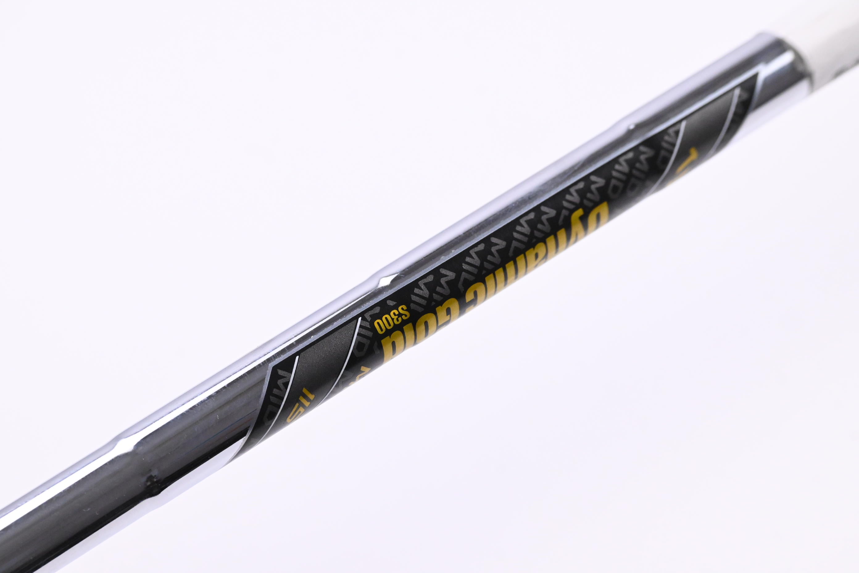 Wilson Staff Model Blade 2024 #7 Iron / Stiff Flex Dynamic Gold Mid 115 S300