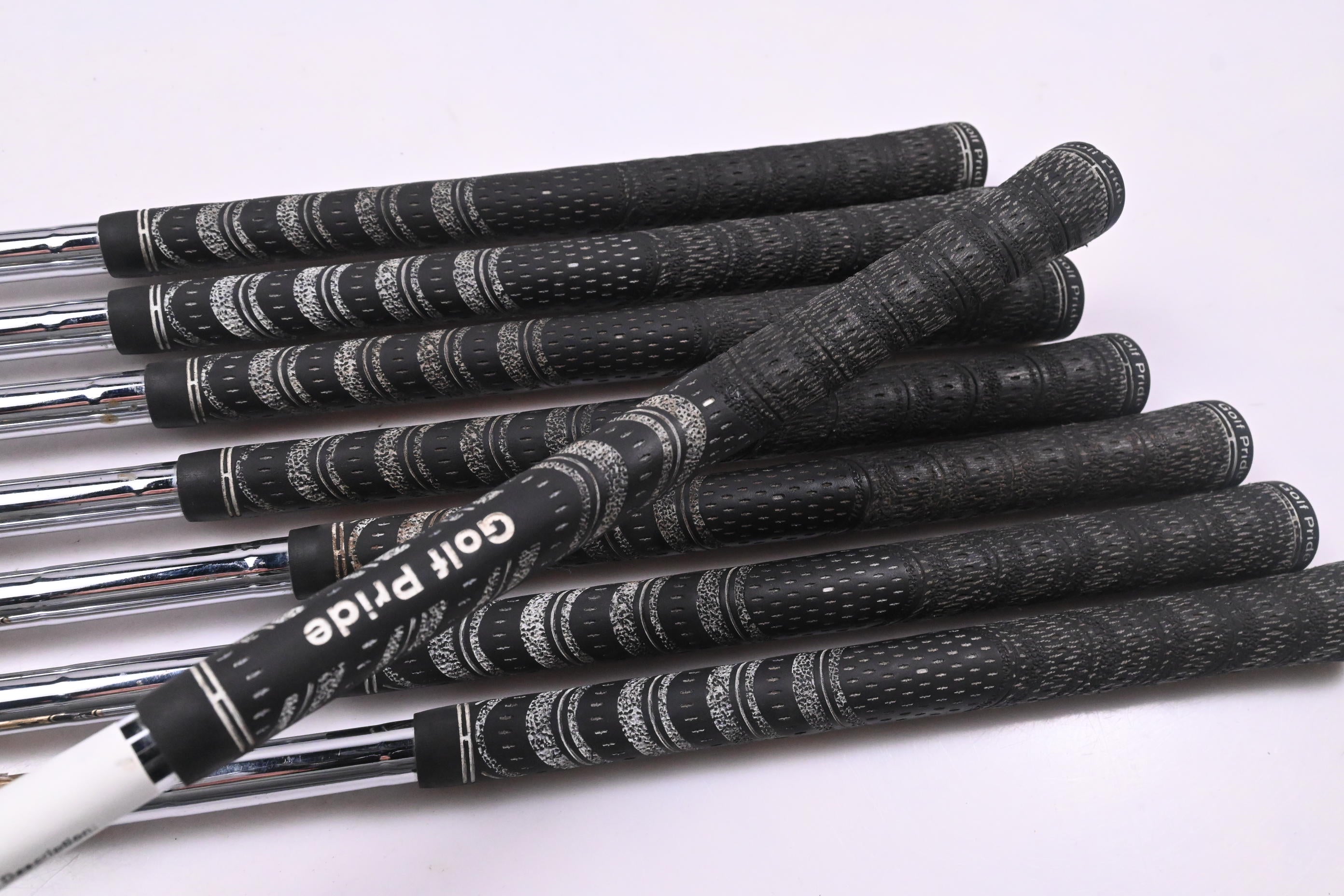 Titleist 681 Forged Irons / 3-PW / Stiff Flex Dynamic Gold S300 Shafts