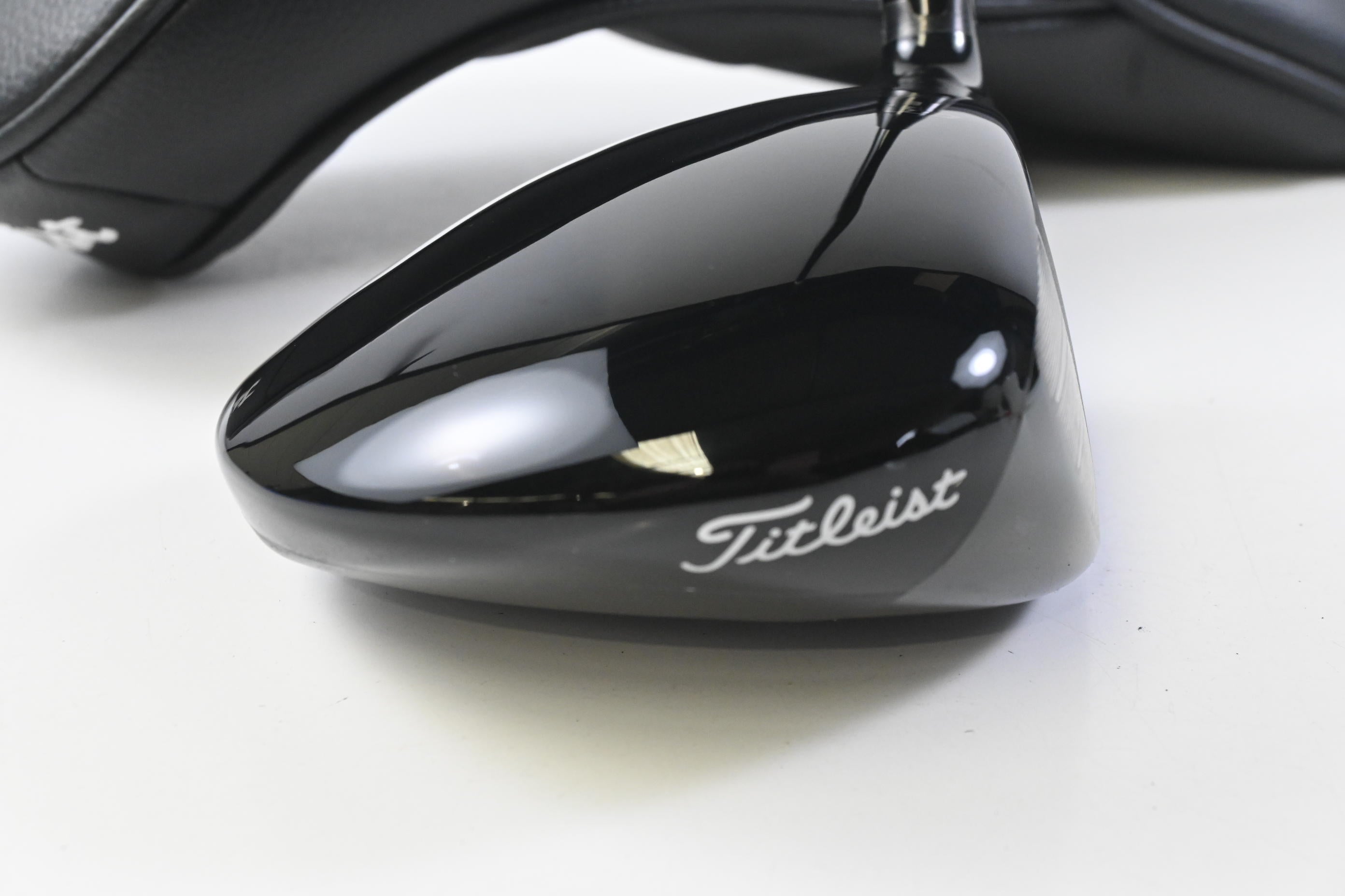 Titleist GT2 Driver / 9 Degree / Stiff Flex Hzrdus Gen 4 Black 60 Shaft