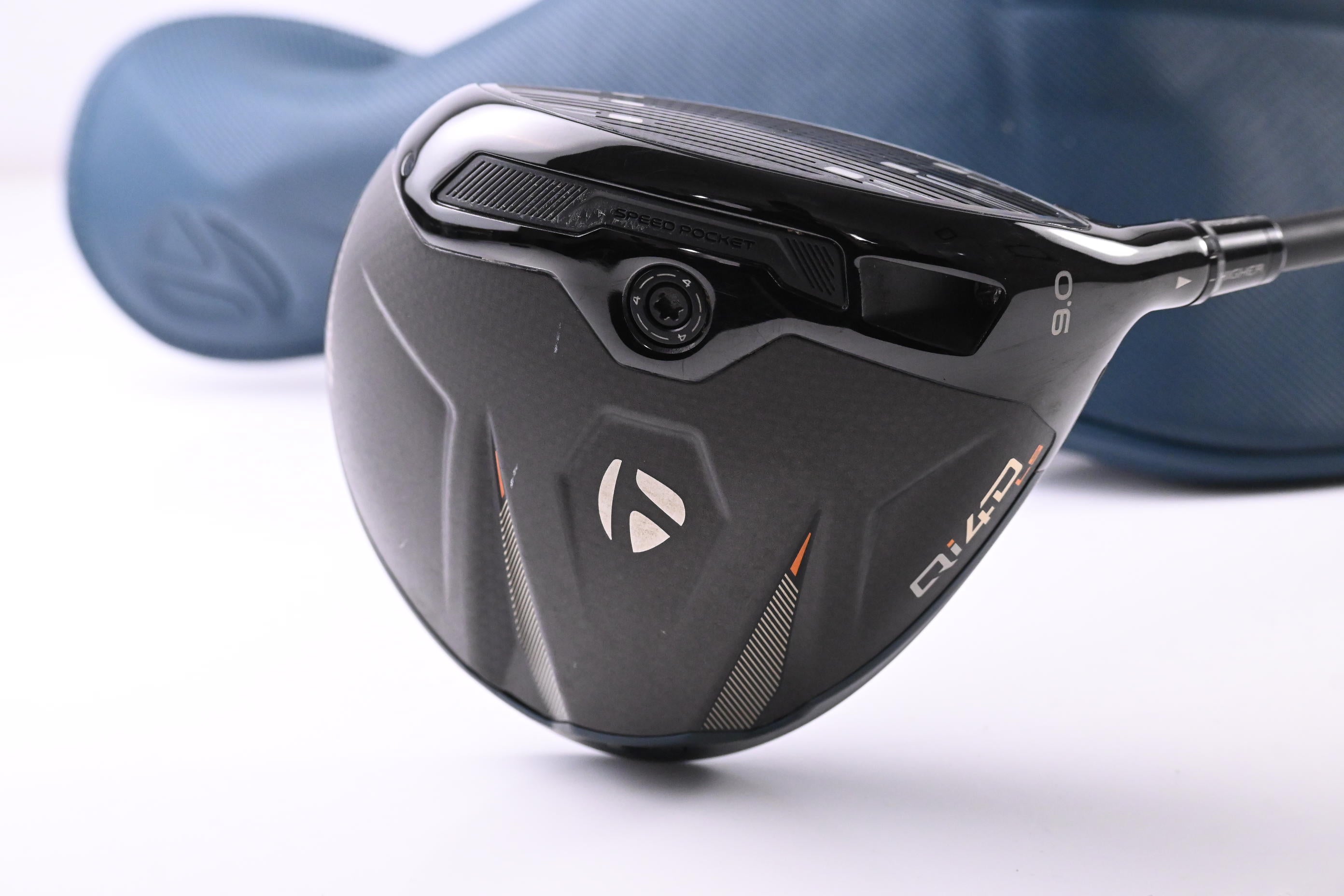 Taylormade Qi4D LS Driver / 9 Degree / Senior Flex Vanquish 4 Shaft
