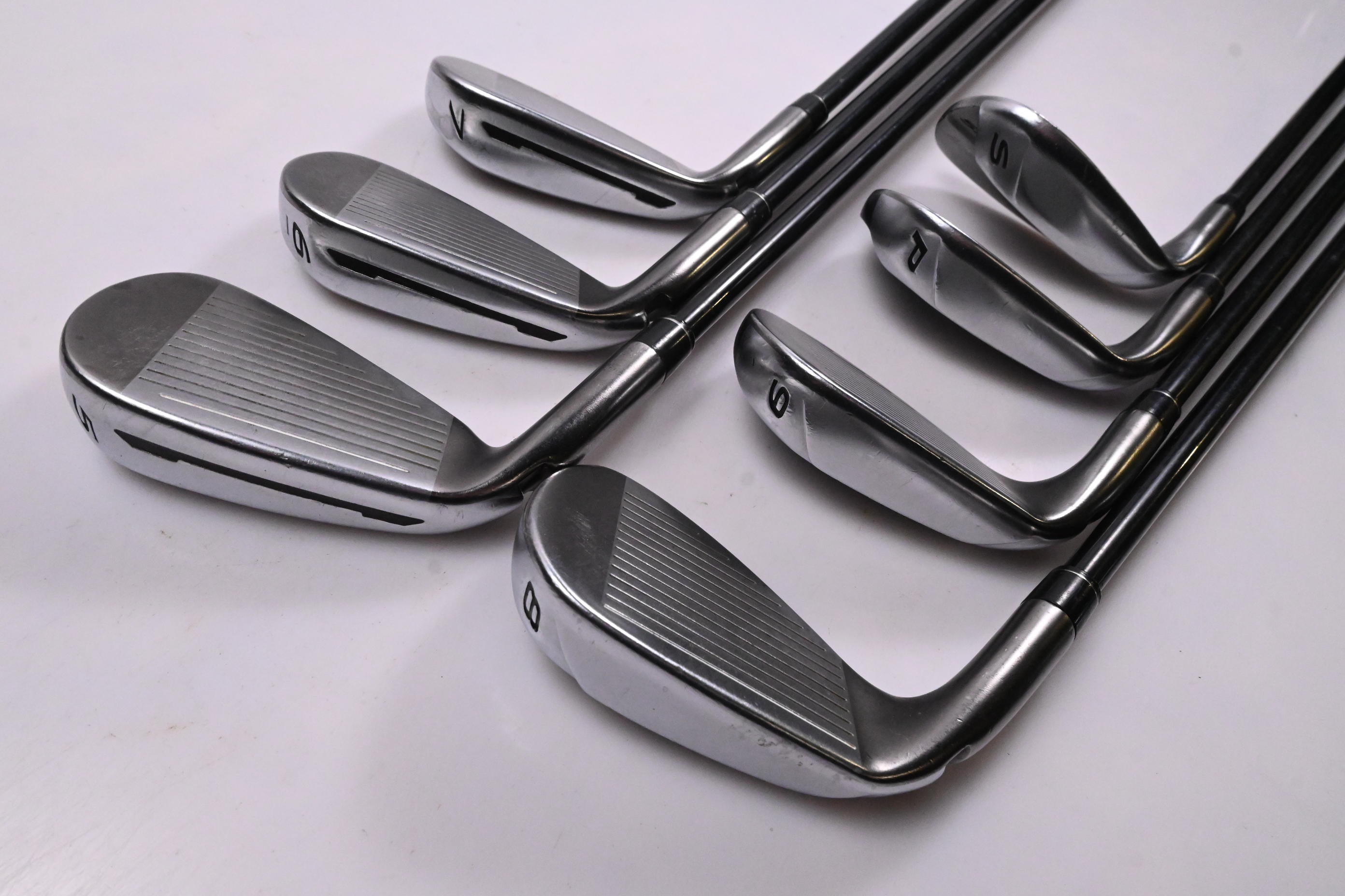 Taylormade Speedblade Irons / 5-PW-SW / regular Flex Velox T Shafts