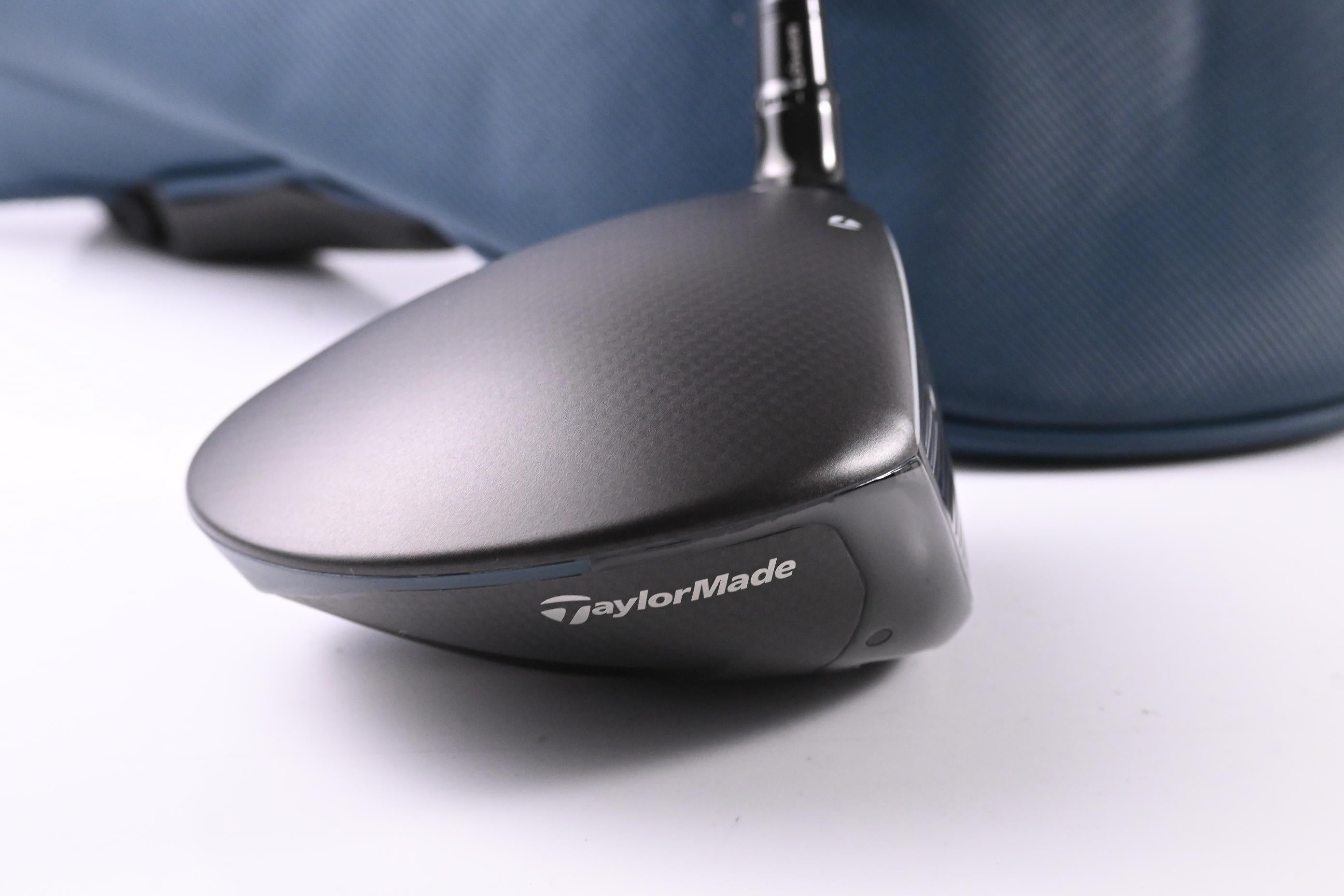 Taylormade Qi4D LS Driver / 9 Degree / Senior Flex Vanquish 4 Shaft