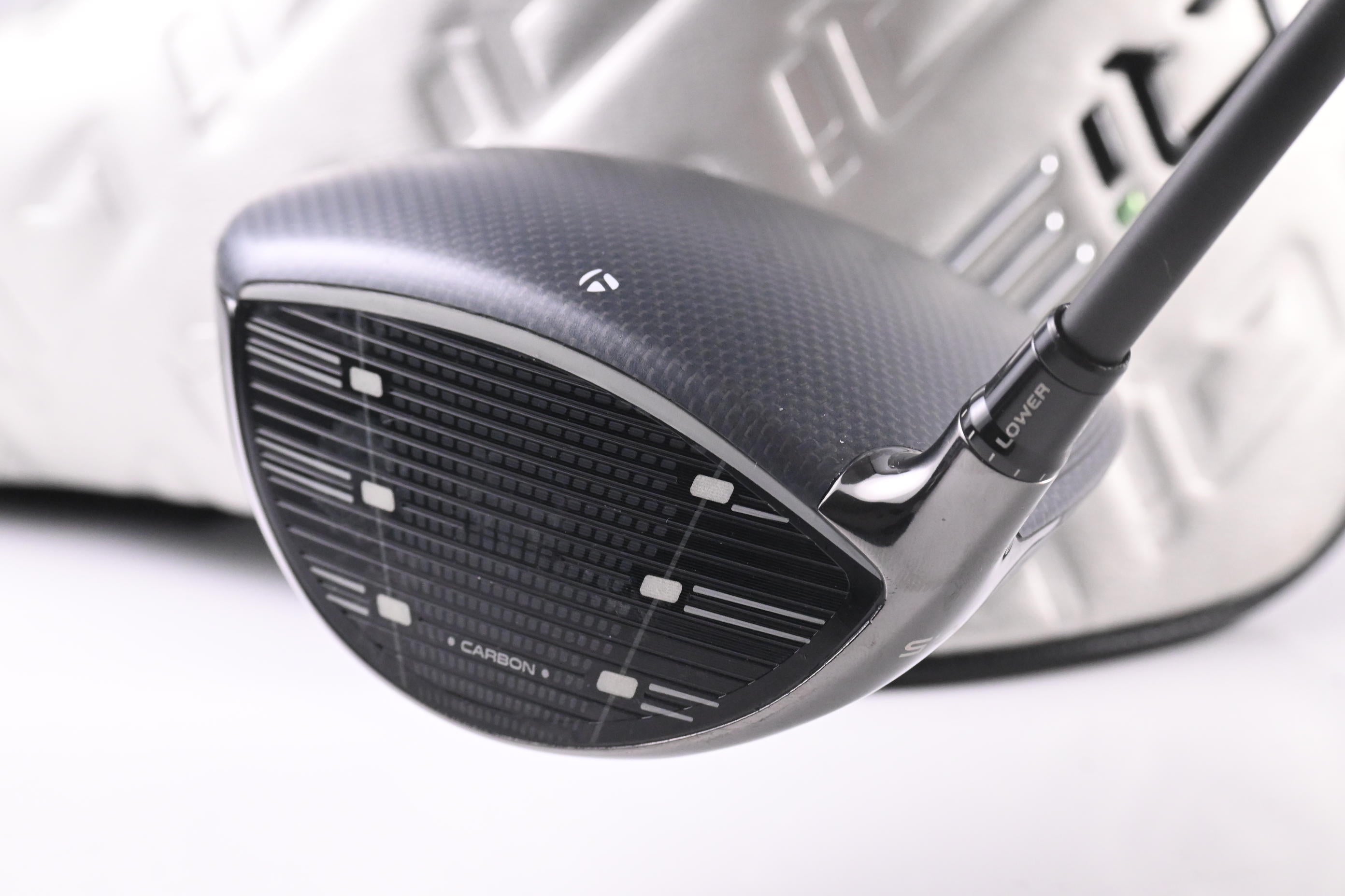 Taylormade Qi35 Driver / 10.5 Degree / Regular Flex Project X Cypher 2.0 50