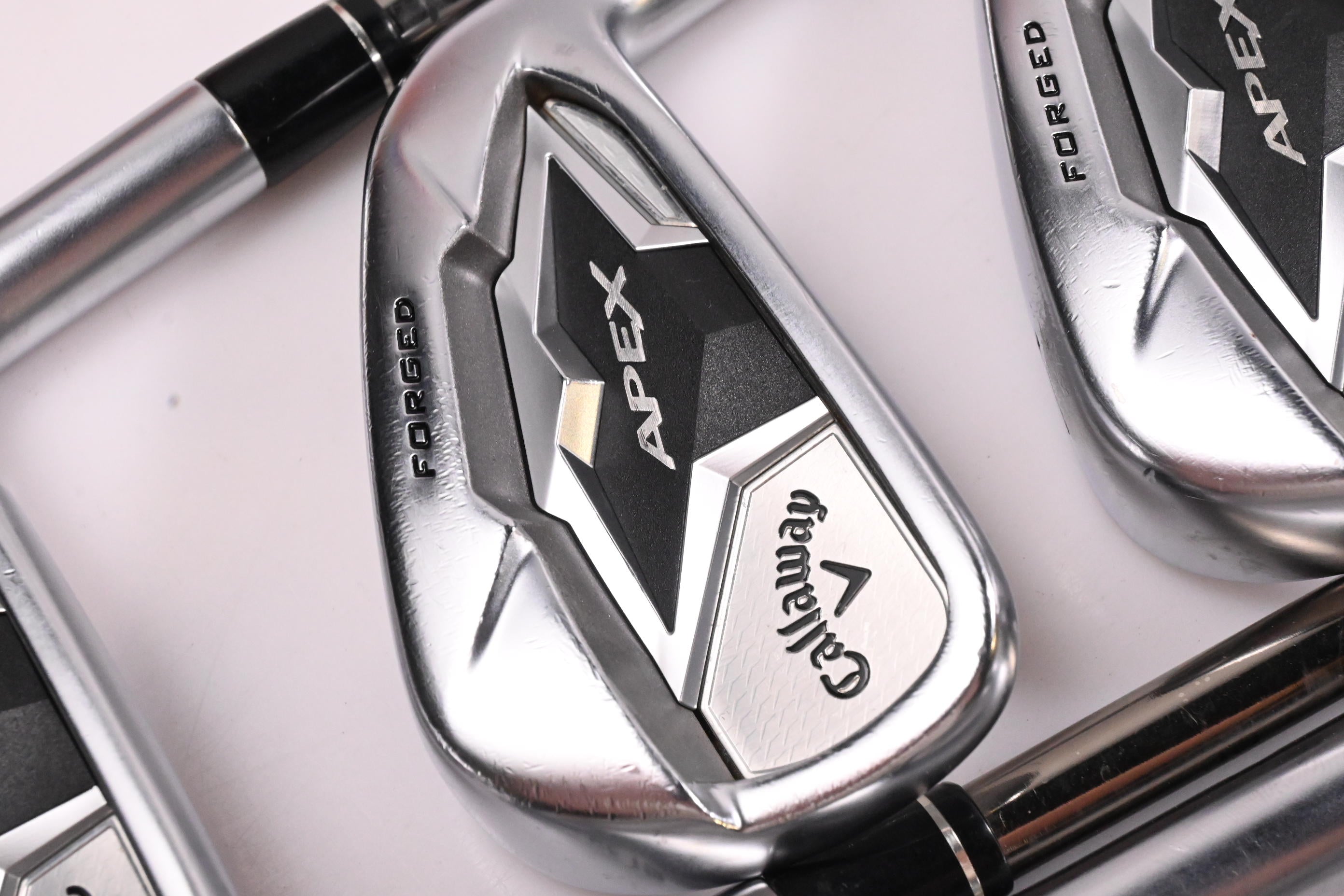Callaway Apex 19 Irons / 5-PW / Regular Flex UST Recoil ESX460 Shafts