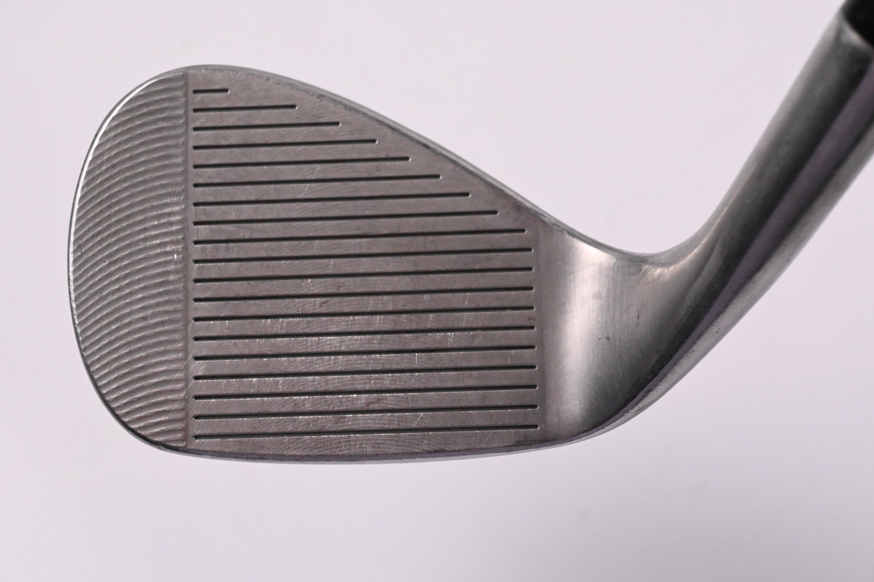 Cleveland RTZ Tour Rack Gap Wedge / 52 Degree / Wedge Flex Dynamic Gold Spinner