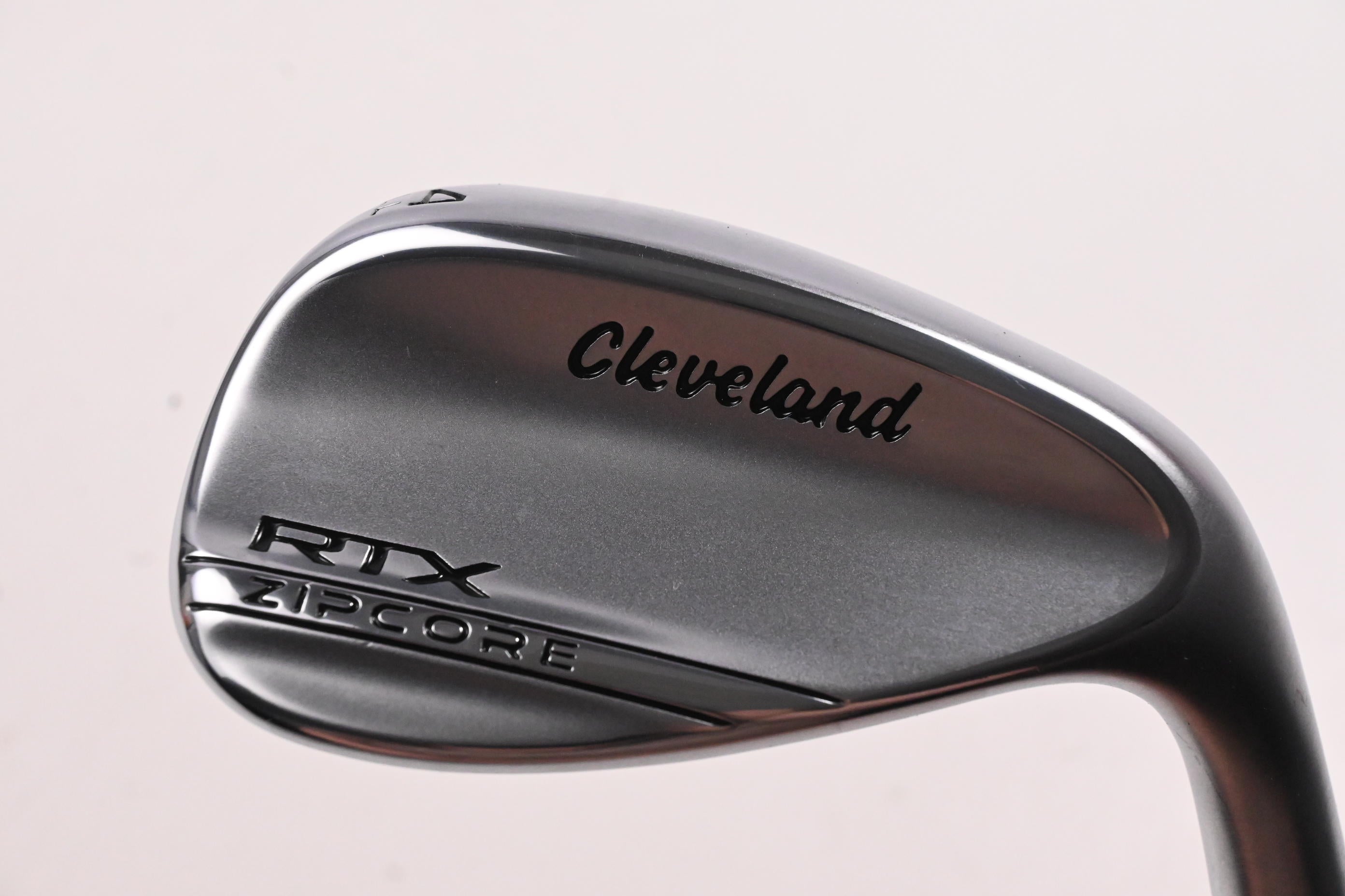 Cleveland RTX ZipCore Sand Wedge / 54 Degree / Wedge Flex Dynamic Gold Shaft