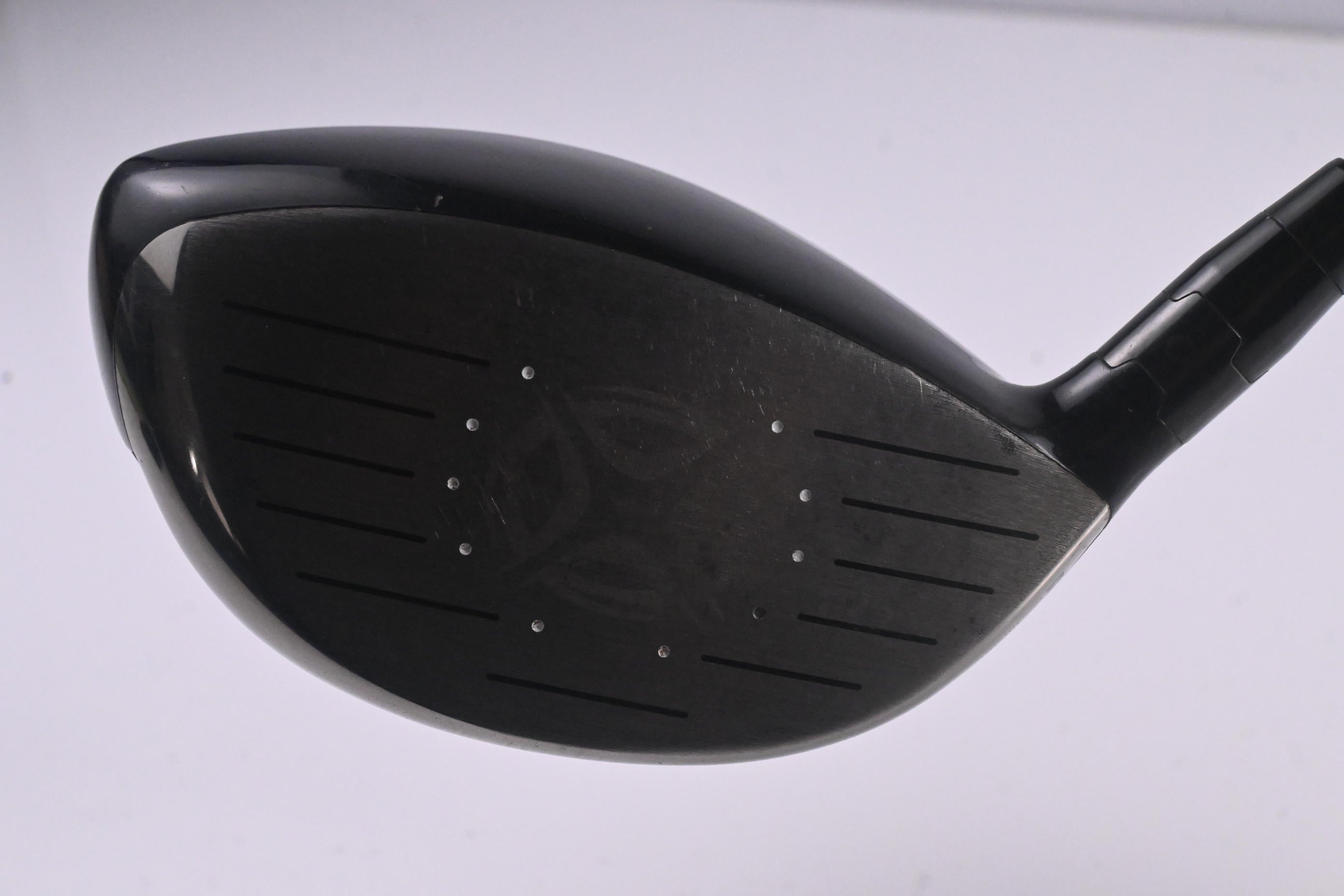 Callaway RAZR Fit Driver / 9.5 Degree / Regular Flex Aldila RIP'd NV 60 Shaft