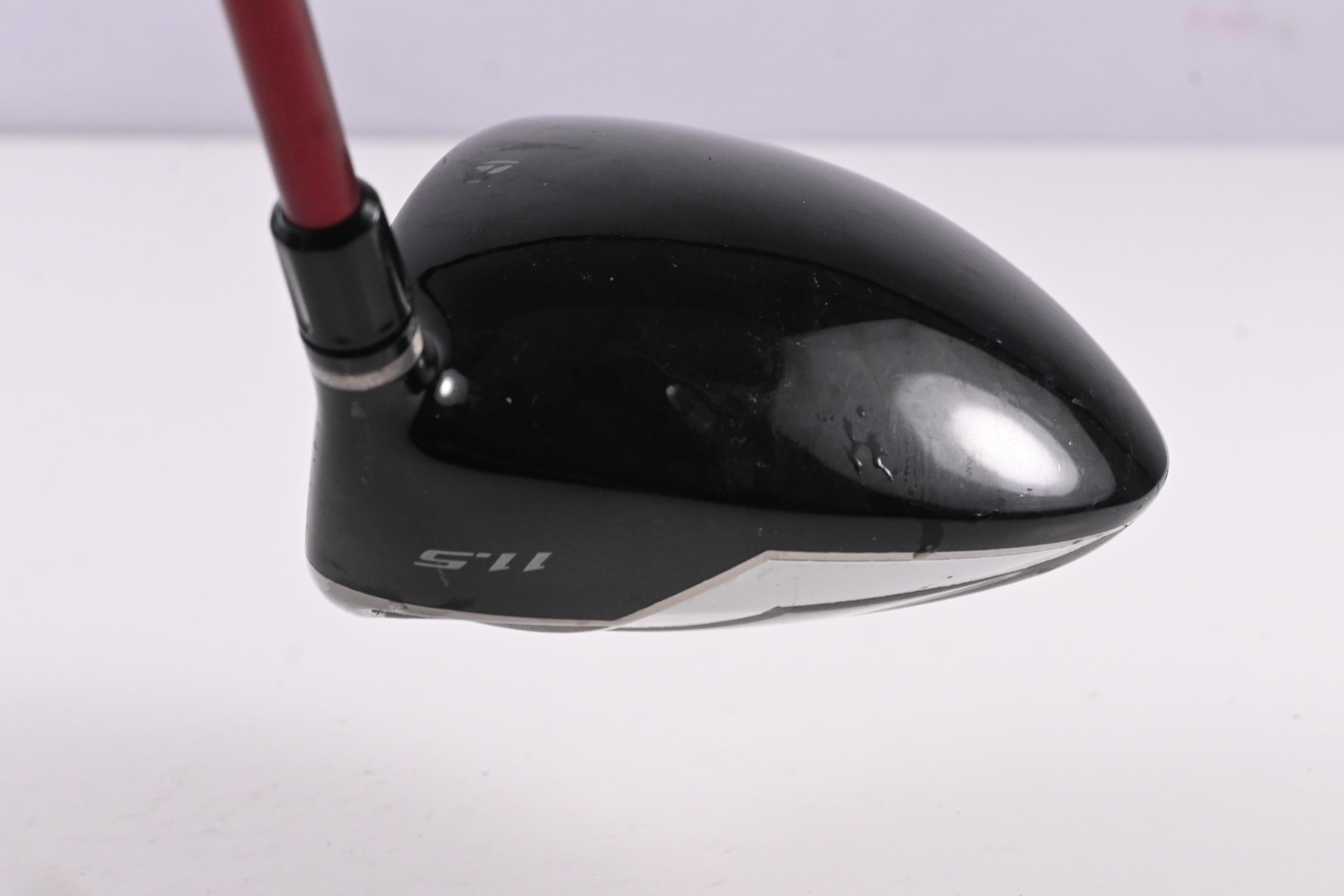 Taylormade R9 460 Driver / 11.5 Degree / Stiff Flex Fujikura Motore 60 Shaft
