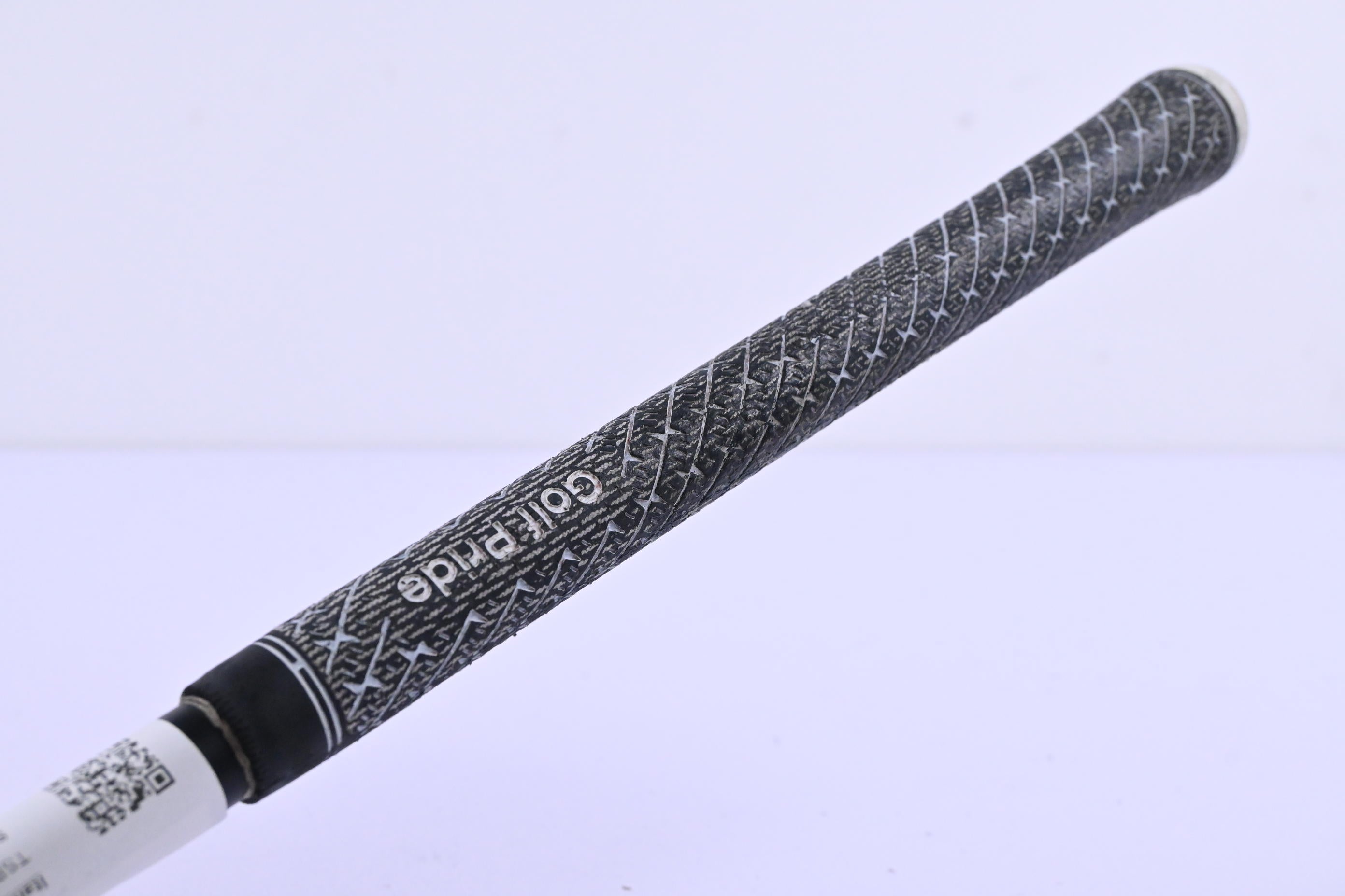 Titleist TSR2 Driver / 10 Degree / Regular Flex HZRDUS Gen4 Red CB 50 Shaft