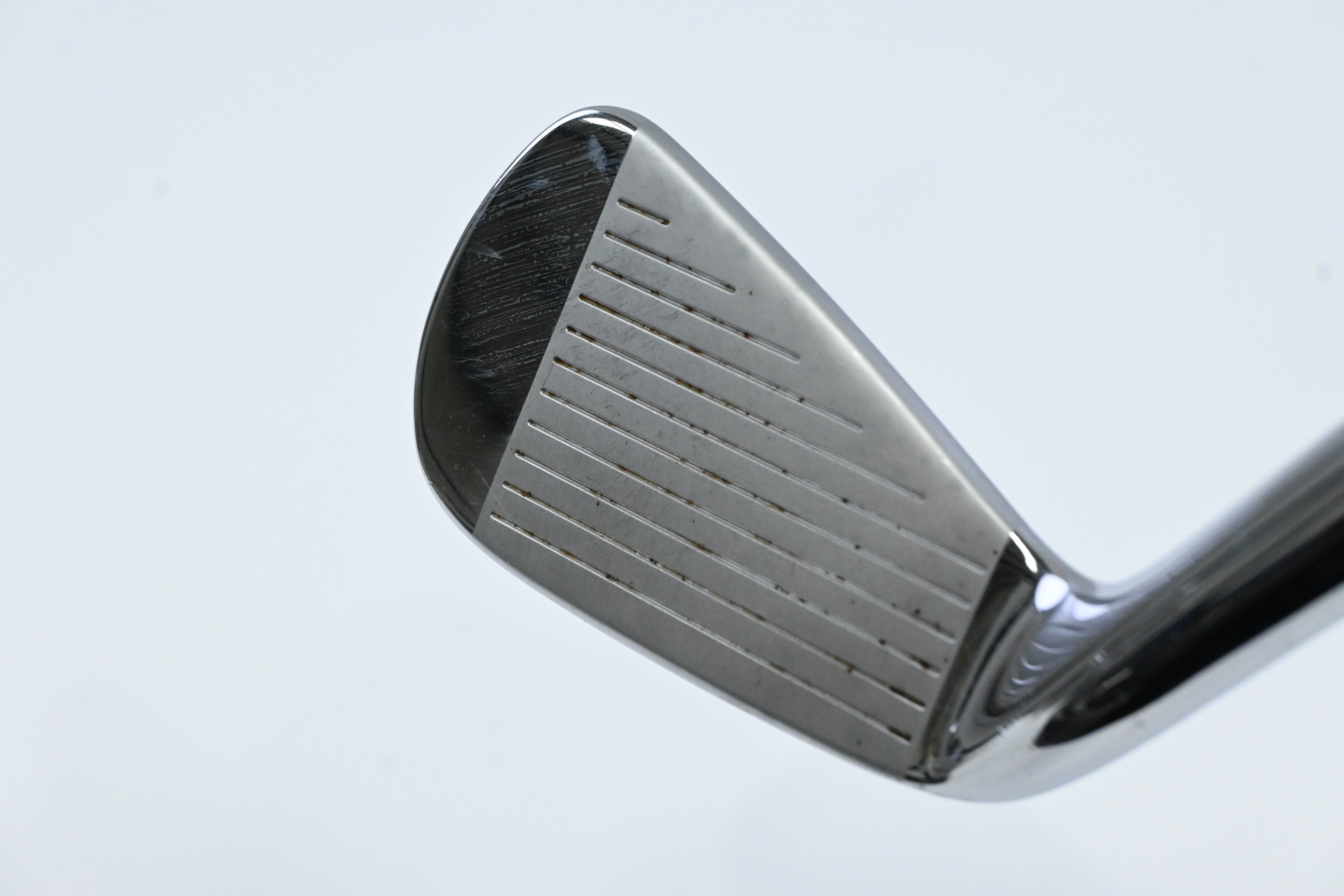 Titleist MB 710 #3 Iron / 21 Degree / Stiff Flex Dynamic Gold S300 Shaft