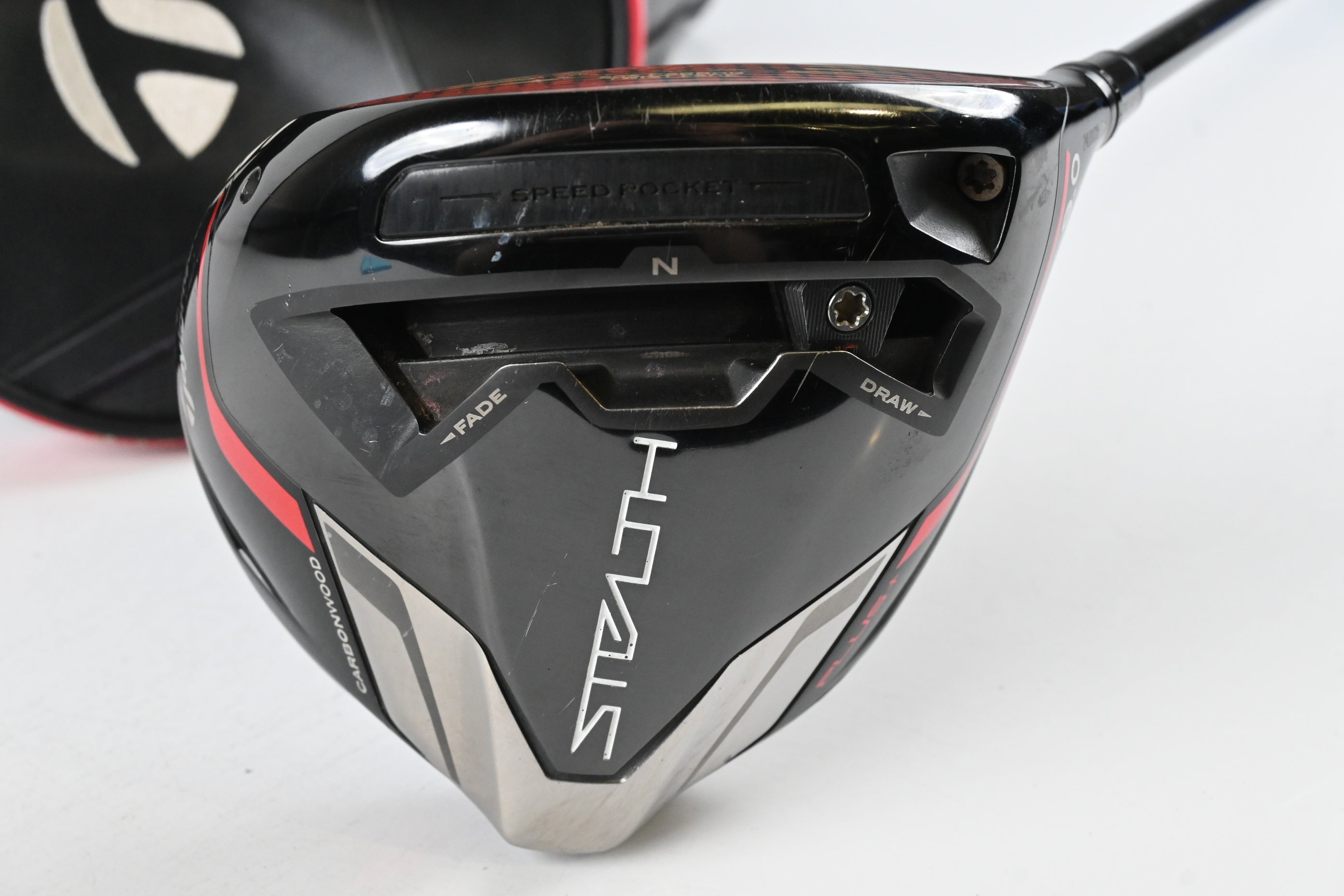 Taylormade Stealth Plus Driver / 9 Degree / Regular Flex HZRDUS Smoke Red RDX 60