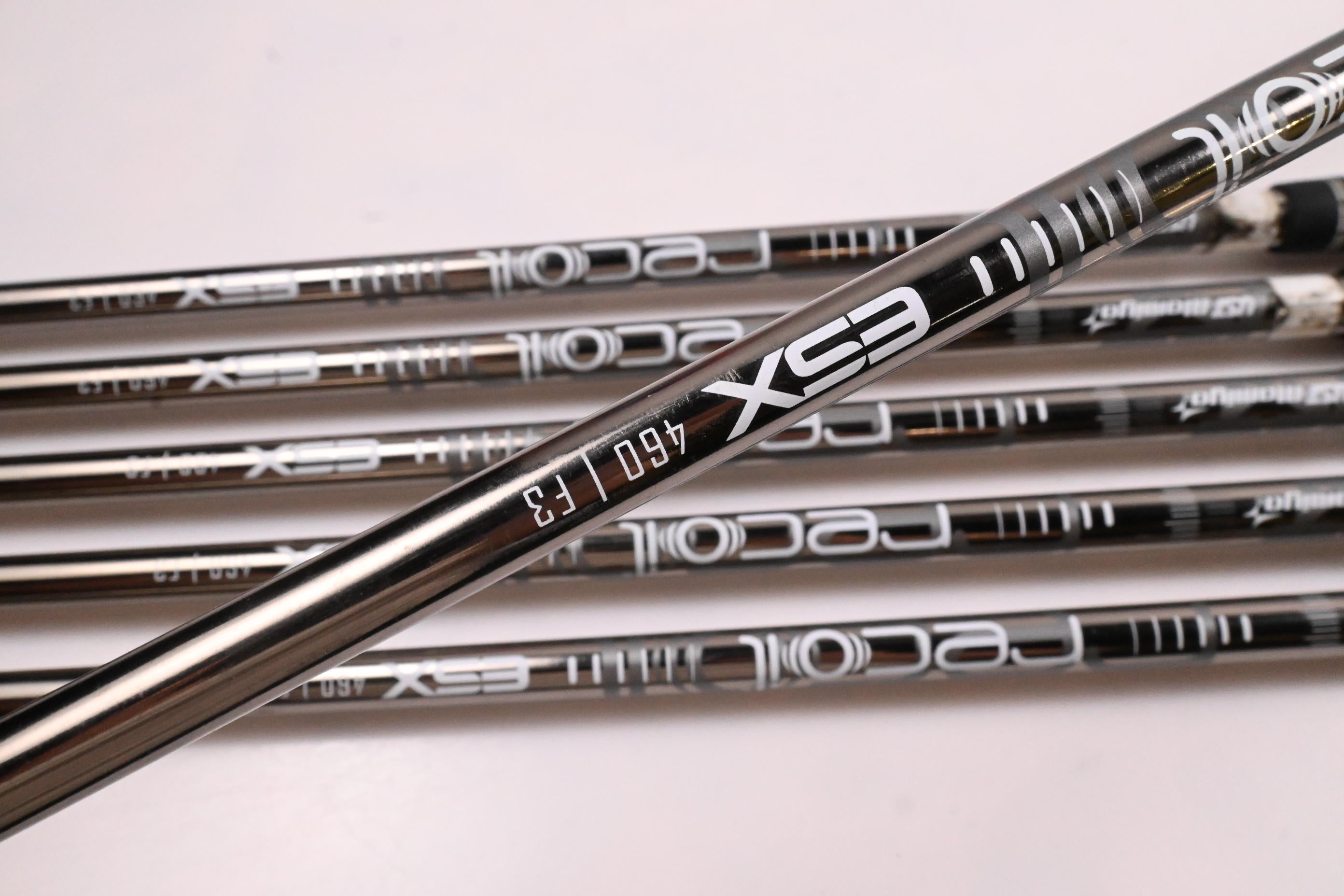 Callaway Apex 19 Irons / 5-PW / Regular Flex UST Recoil ESX460 Shafts