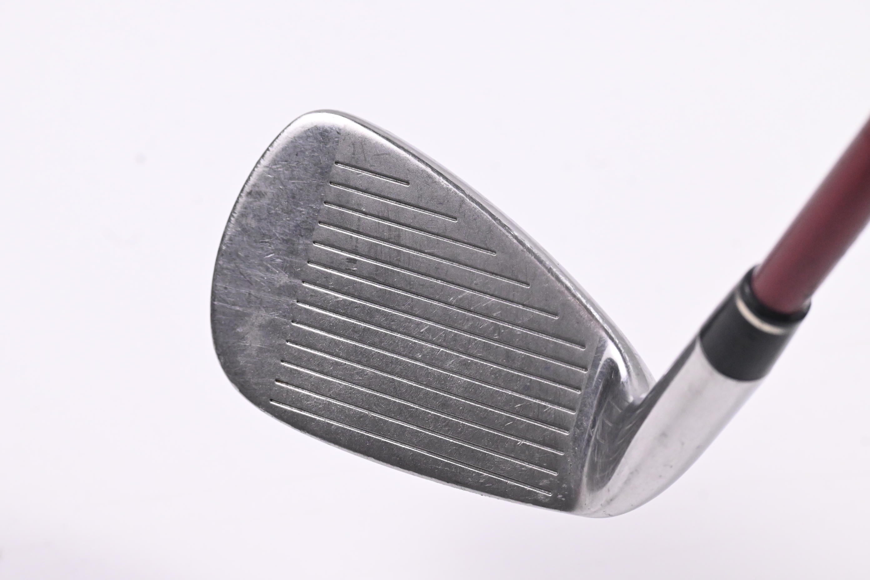 Wilson Di11 Pitching Wedge / 43 Degree / Regular Flex UST Mamiya Proforce Shaft