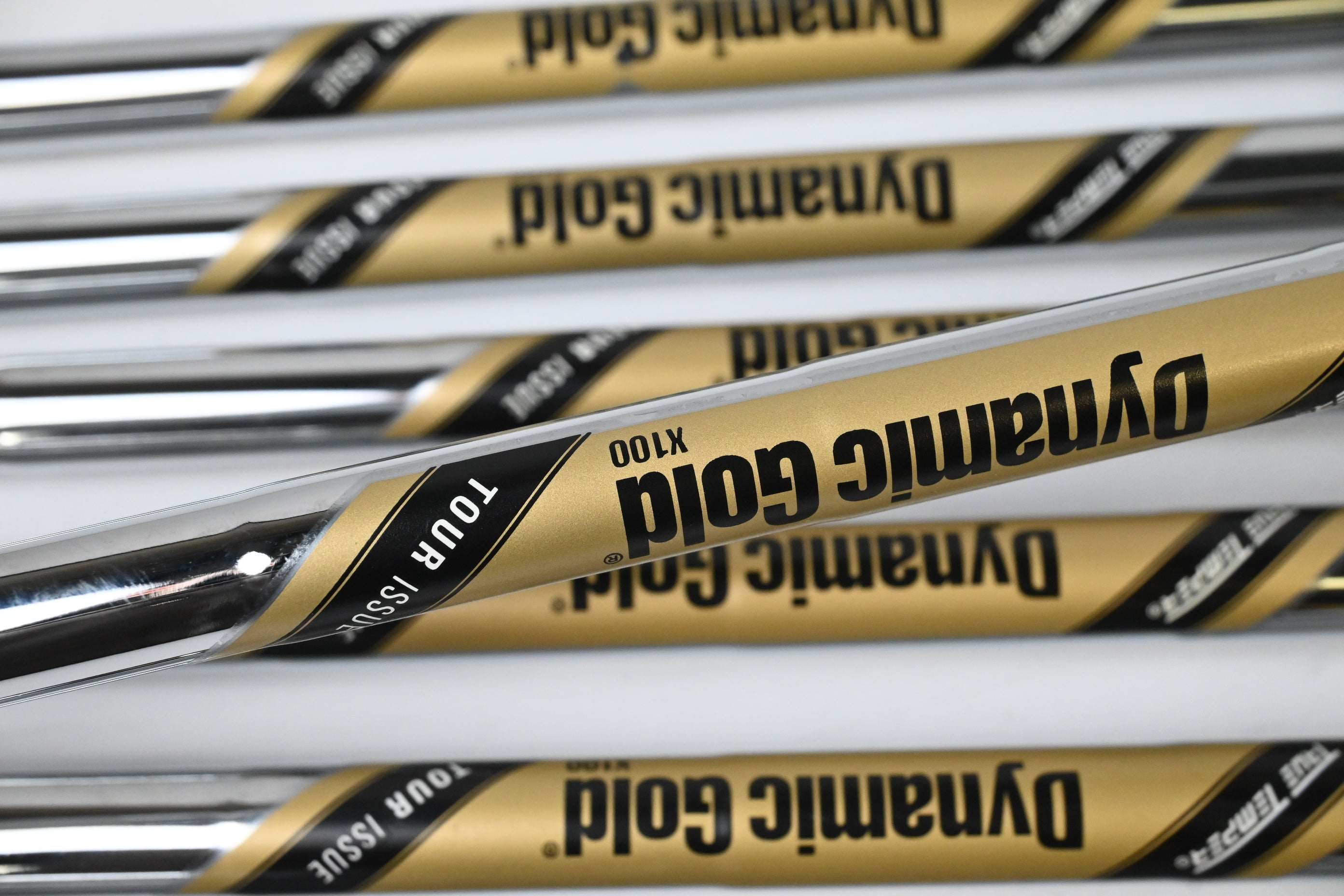Mizuno Pro 223 Irons / 4-PW / X-Flex Dynamic Gold X100 Shafts