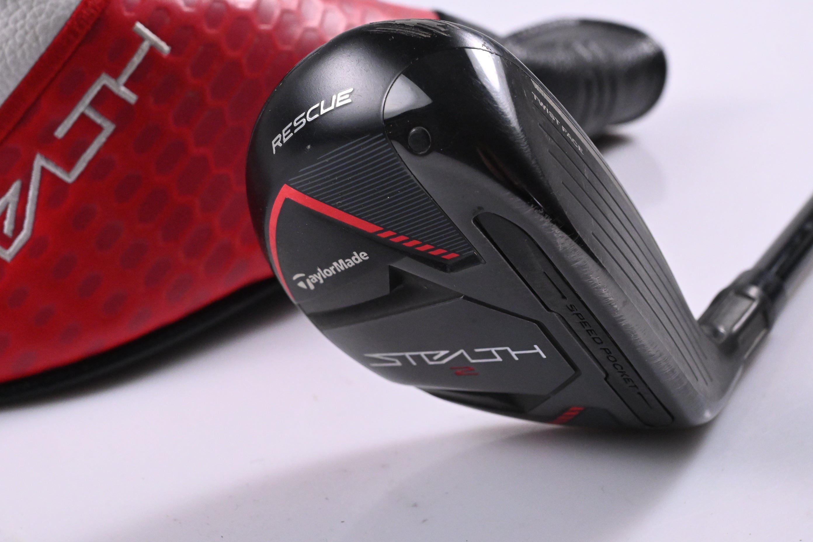 Taylormade Stealth 2 #3 Hybrid / 19 Degree / Regular Flex Fujikura Ventus TR Red